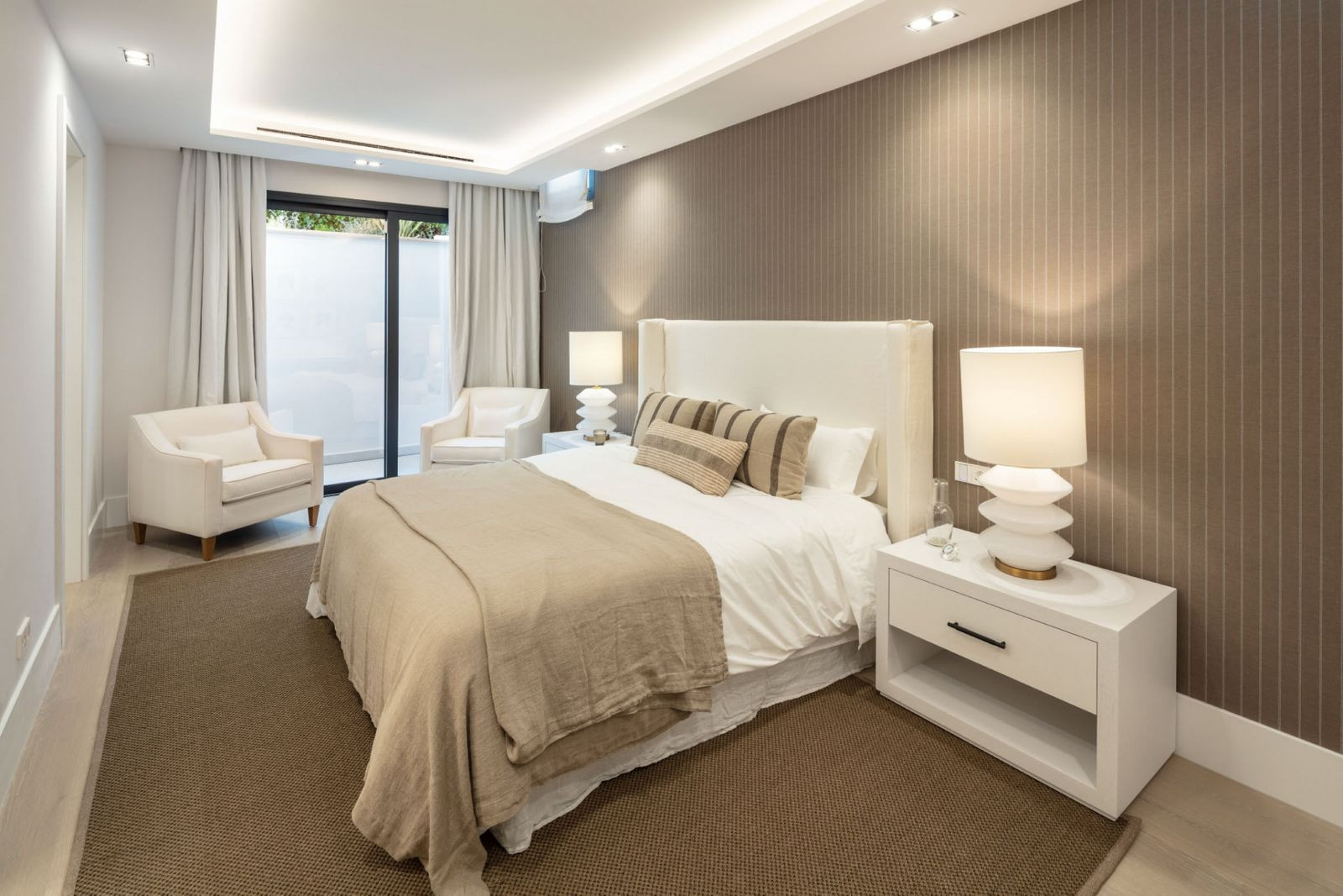  Image of Villa - 5 Bedrooms - 5 Bathrooms for sale in Malaga-Marbella-Spain, Image 23