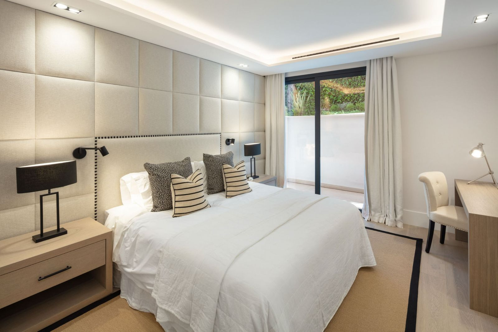  Image of Villa - 5 Bedrooms - 5 Bathrooms for sale in Malaga-Marbella-Spain, Image 22