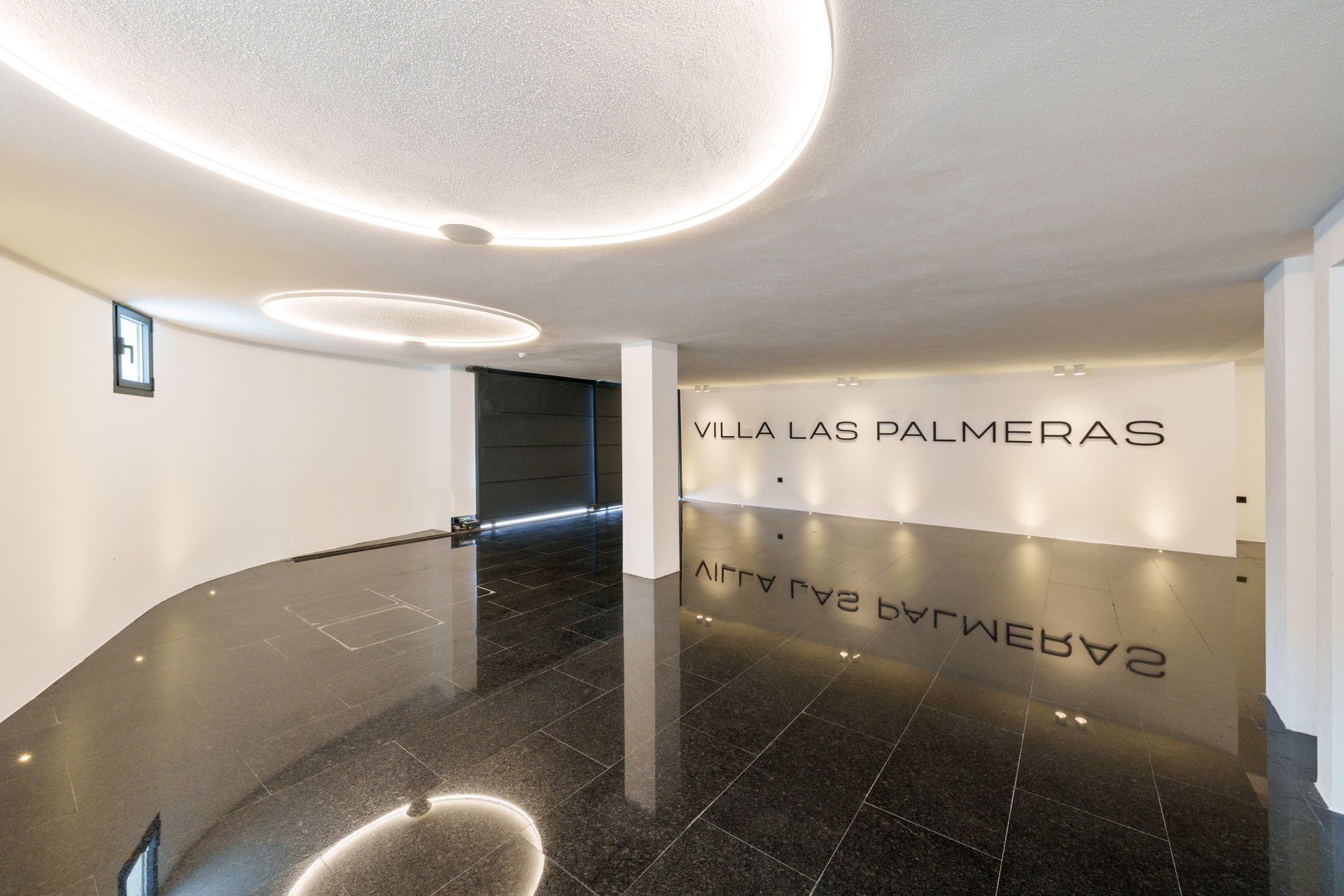  Image of Villa - 5 Bedrooms - 8 Bathrooms for sale in Malaga-Marbella-Spain, Image 35