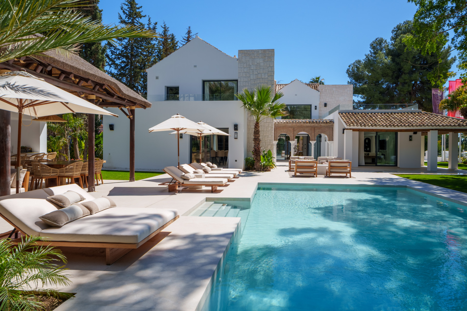  Image of Villa - 5 Bedrooms - 8 Bathrooms for sale in Malaga-Marbella-Spain, Image 54