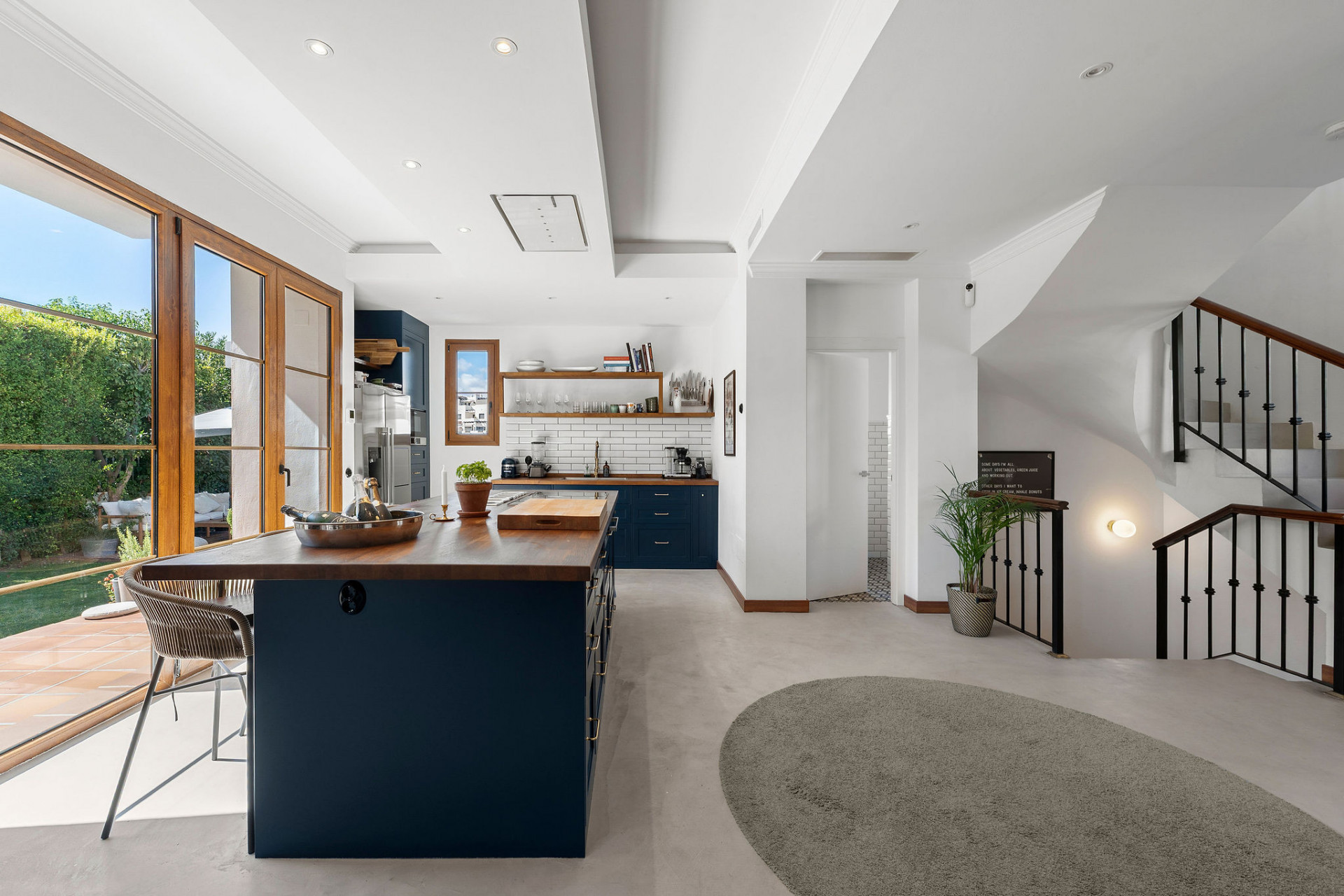  Image of Villa - 4 Bedrooms - 3 Bathrooms for sale in Malaga-Estepona-Spain, Image 7