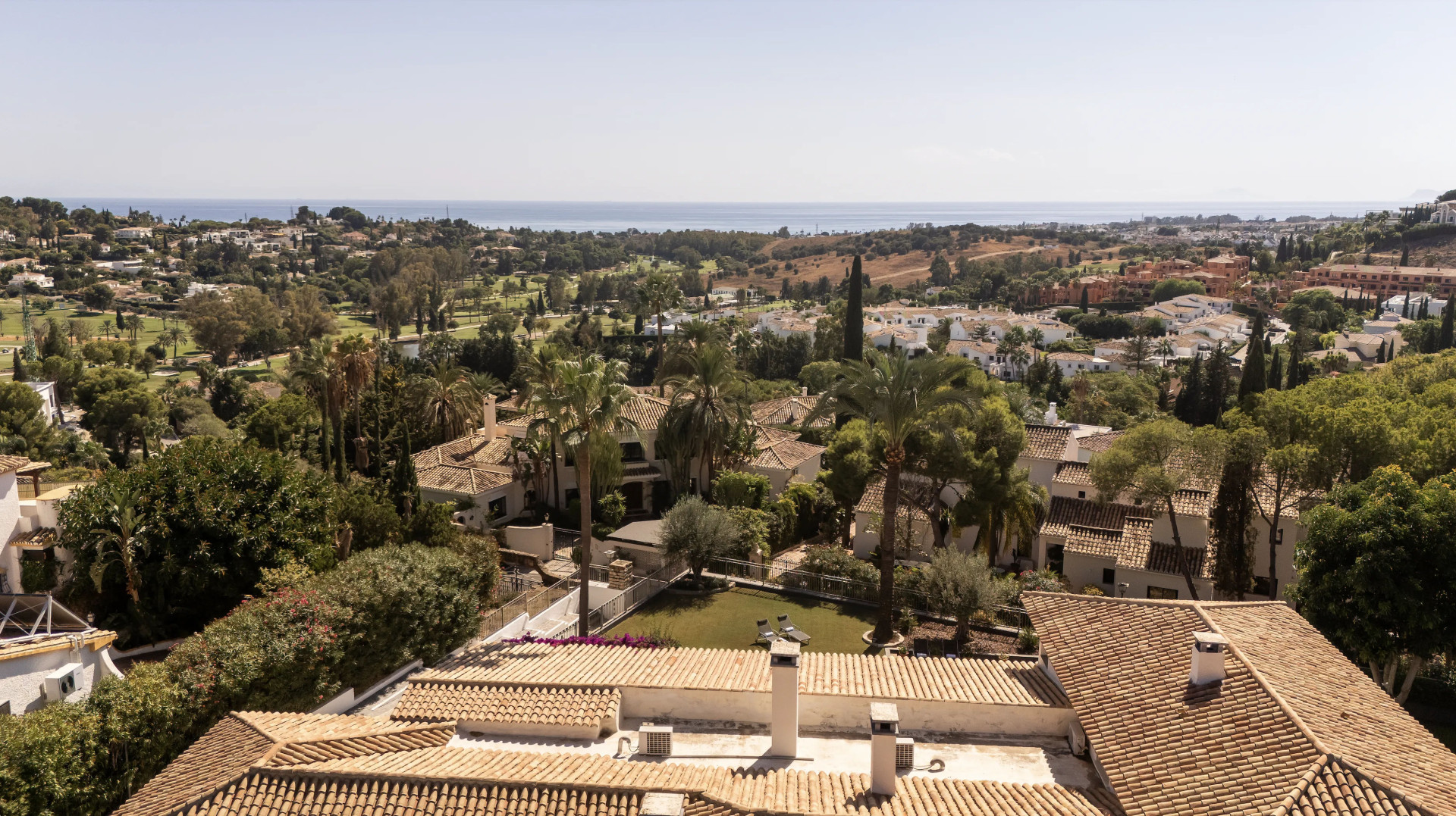  Image of Villa - 6 Bedrooms - 4 Bathrooms for sale in Malaga-Benahavis-Spain, Image 32