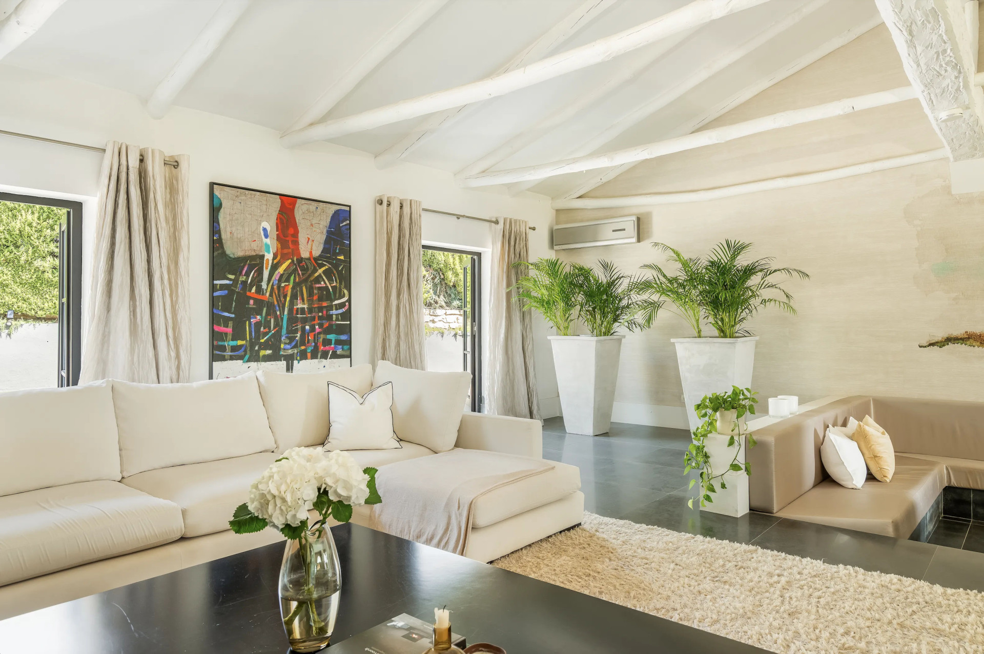  Image of Villa - 6 Bedrooms - 4 Bathrooms for sale in Malaga-Benahavis-Spain, Image 13