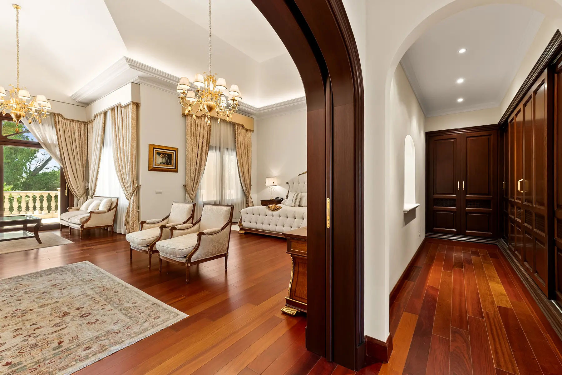 Image of Villa - 8 Bedrooms - 8 Bathrooms for sale in Malaga-San Pedro de Alcantara-Spain, Image 27