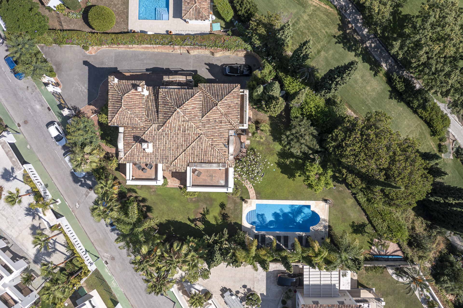  Image of Villa - 5 Bedrooms - 5 Bathrooms for sale in Malaga-Benahavis-Spain, Image 50