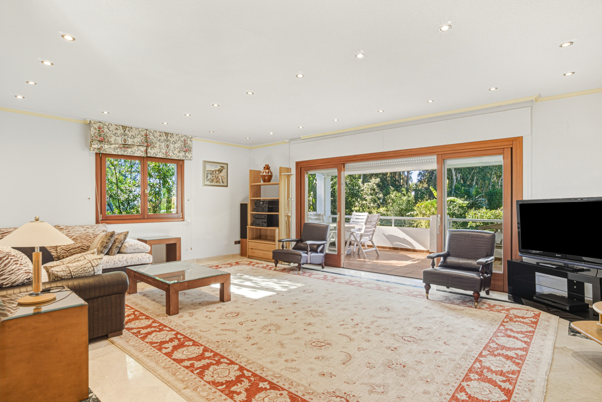  Image of Villa - 5 Bedrooms - 5 Bathrooms for sale in Malaga-Estepona-Spain, Image 16