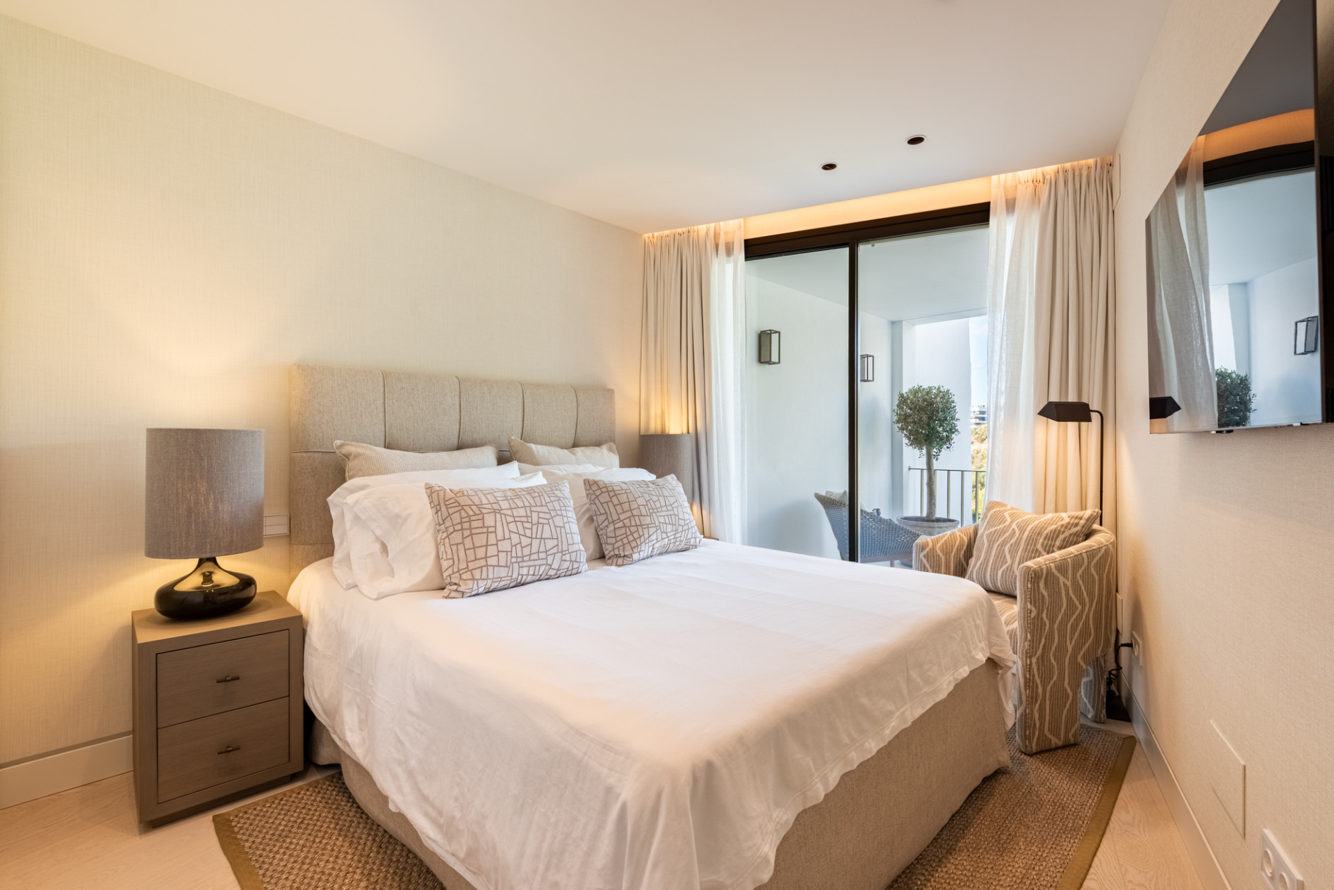  Image of Town House - 3 Bedrooms - 3 Bathrooms for sale in Malaga-Marbella-Spain, Image 15