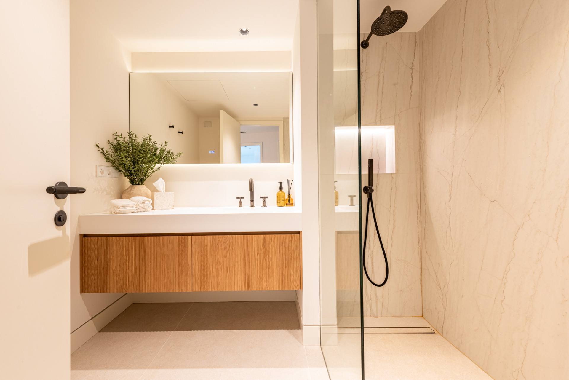 Image of Town House - 3 Bedrooms - 3 Bathrooms for sale in Malaga-Marbella-Spain, Image 18