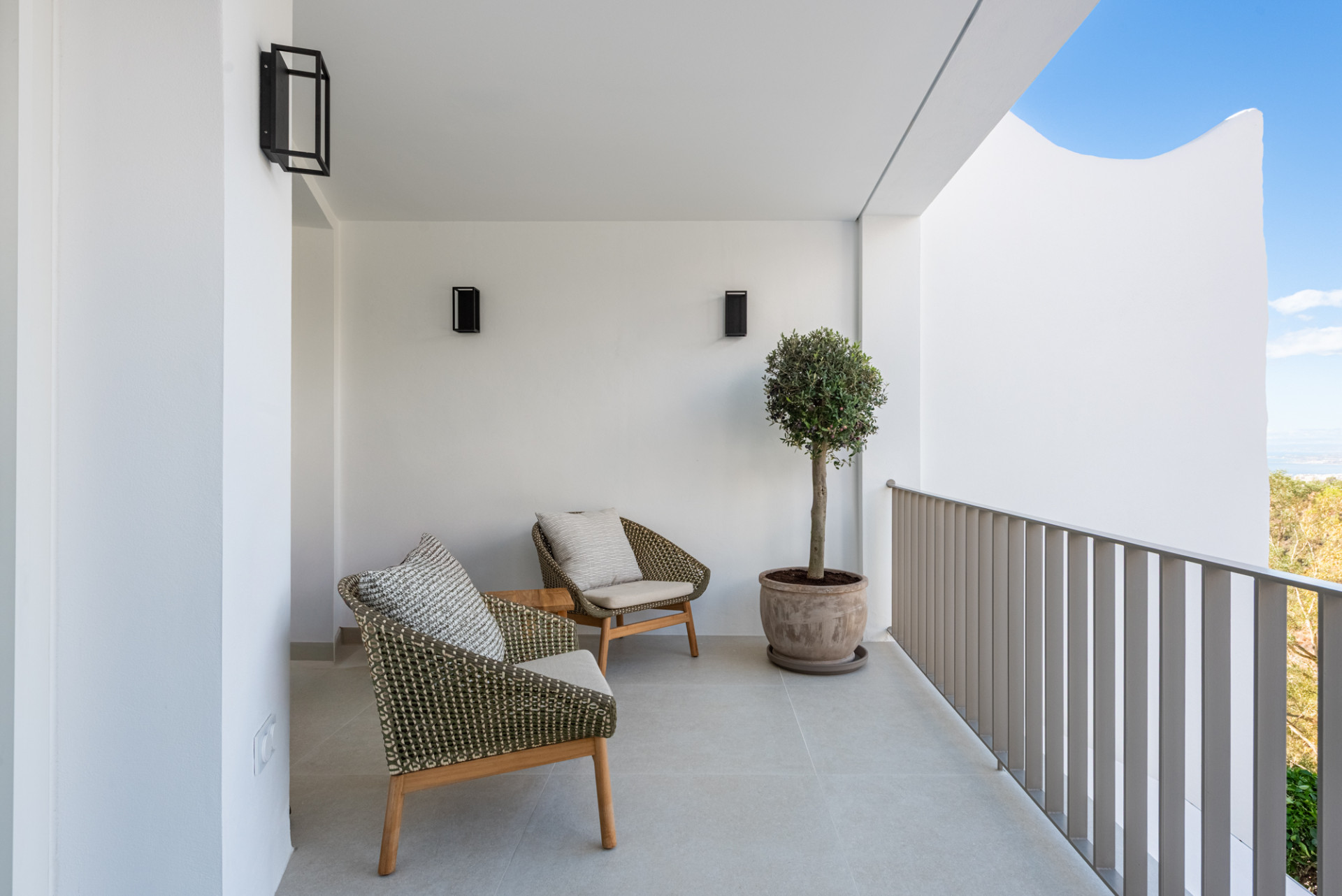  Image of Town House - 3 Bedrooms - 3 Bathrooms for sale in Malaga-Marbella-Spain, Image 16