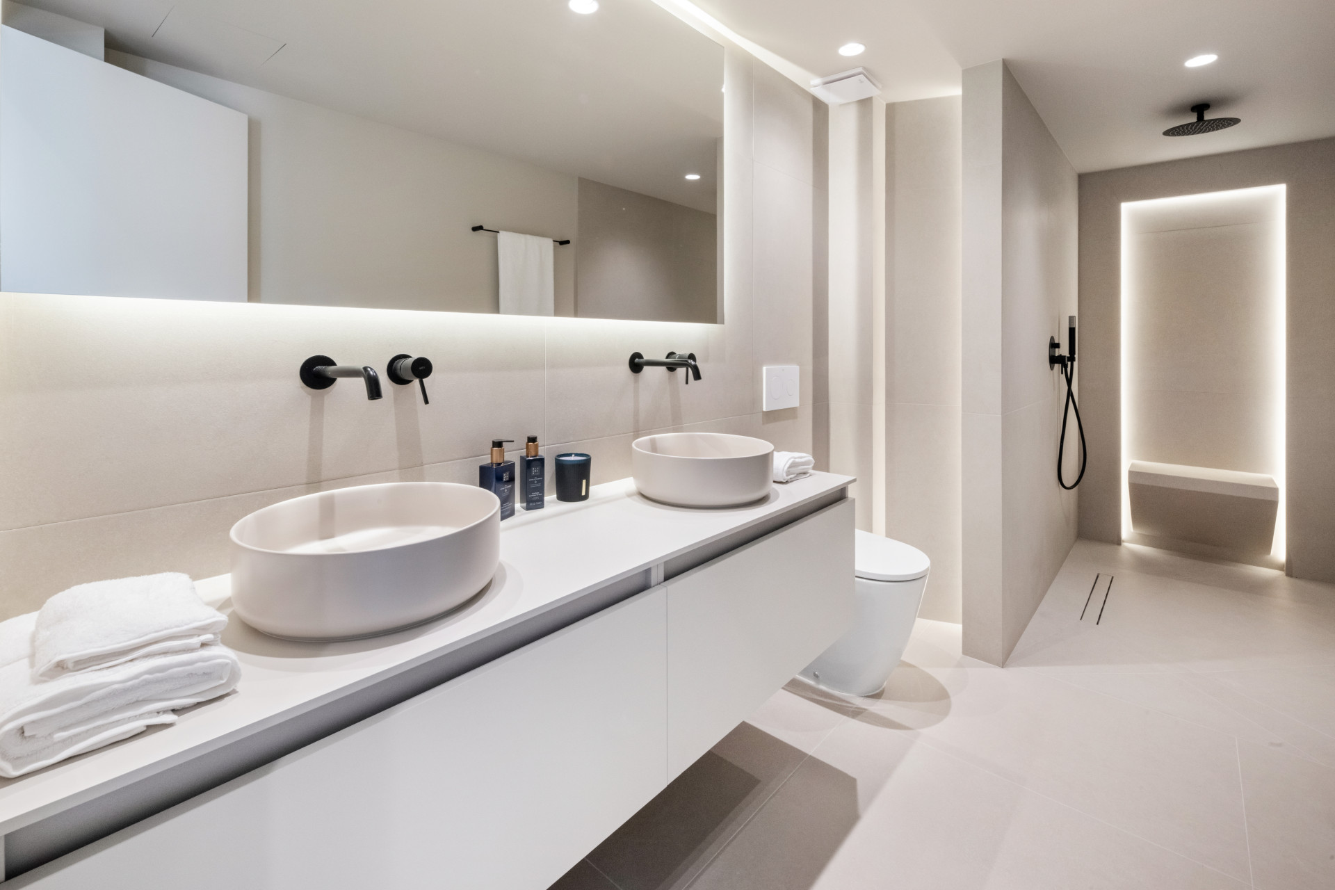  Image of Duplex - 3 Bedrooms - 3 Bathrooms for sale in Malaga-Benahavis-Spain, Image 34