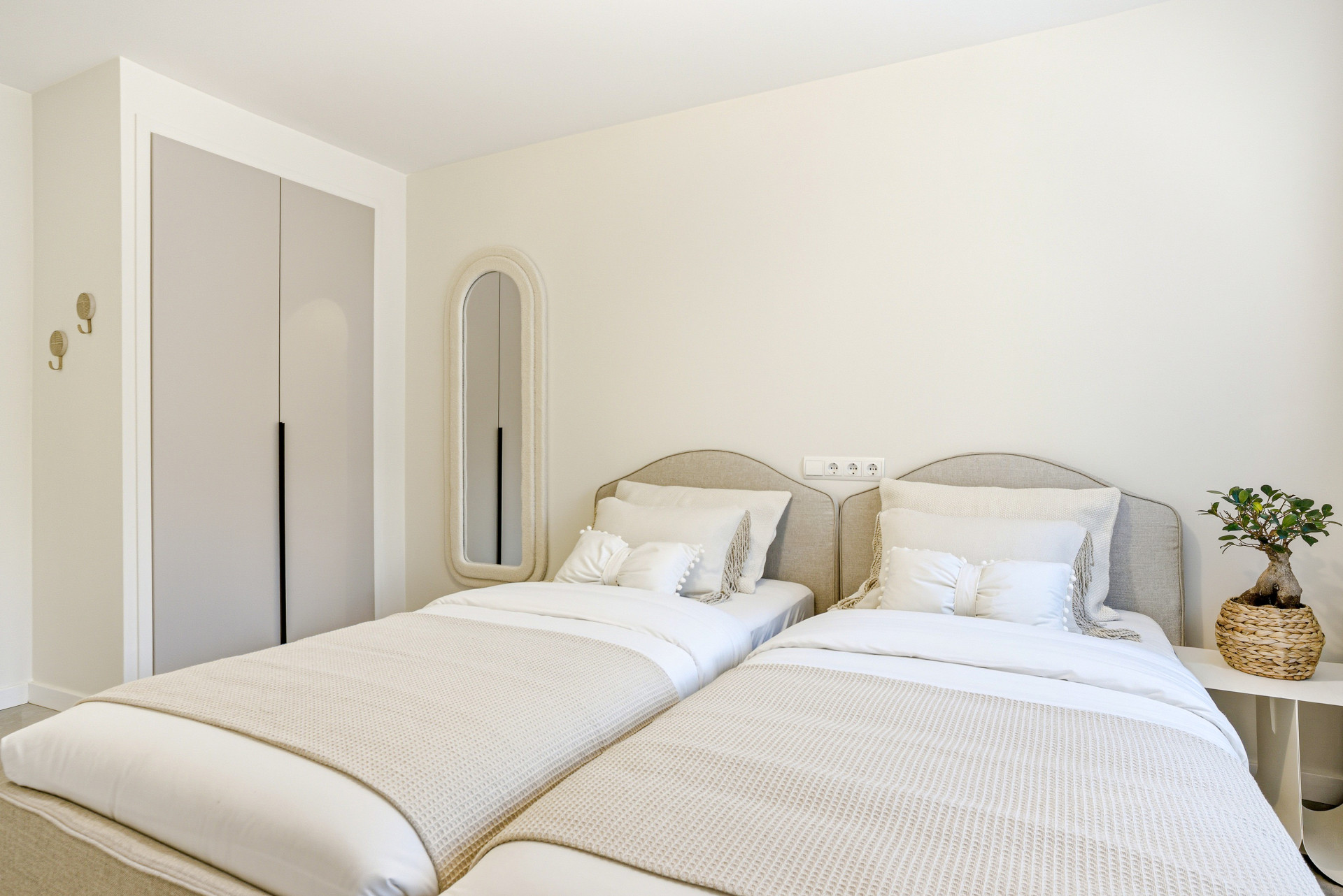  Image of Apartment - 3 Bedrooms - 3 Bathrooms for sale in Malaga-Benahavis-Spain, Image 18