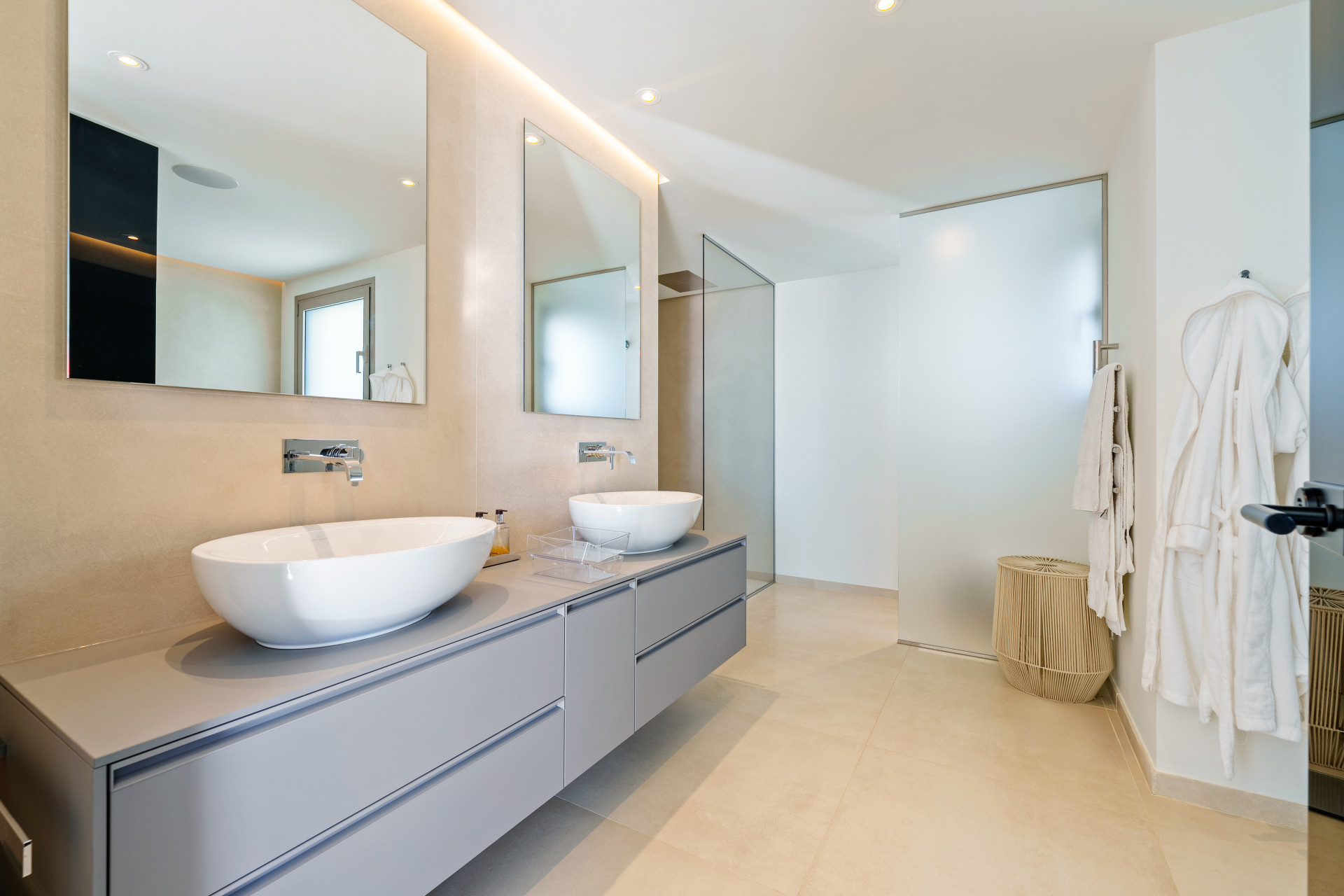  Image of Duplex Penthouse - 3 Bedrooms - 3 Bathrooms for sale in Malaga-Marbella-Spain, Image 13