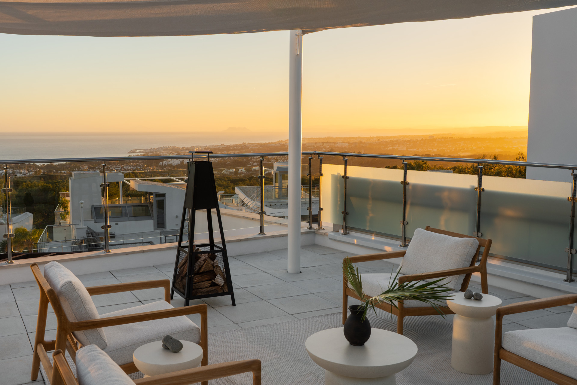 Image of Semi Detached House - 4 Bedrooms - 4 Bathrooms for Sale in Malaga-Marbella-Spain, Image 5
