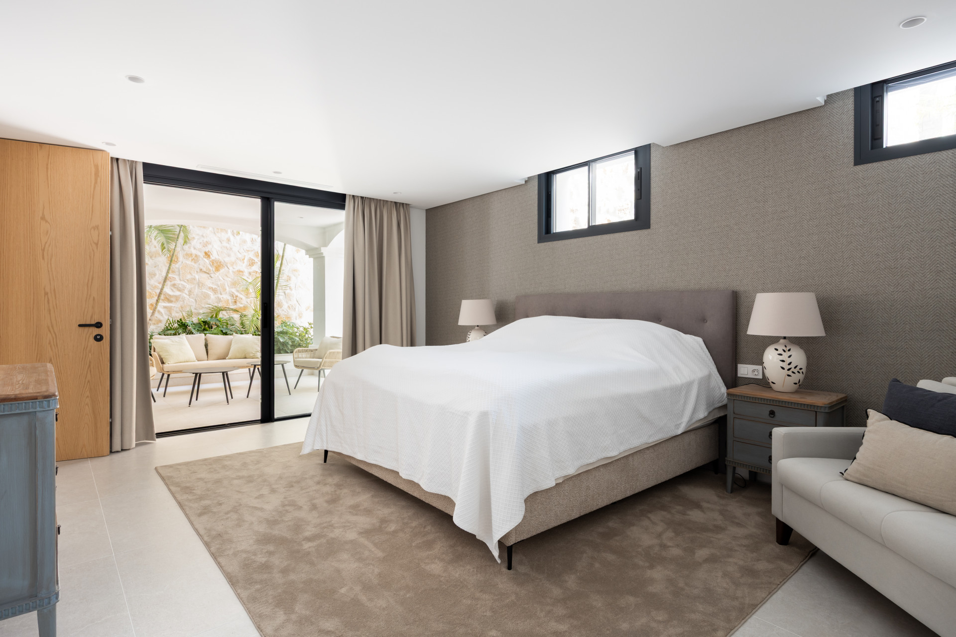  Image of Villa - 4 Bedrooms - 7 Bathrooms for sale in Malaga-Benahavis-Spain, Image 19