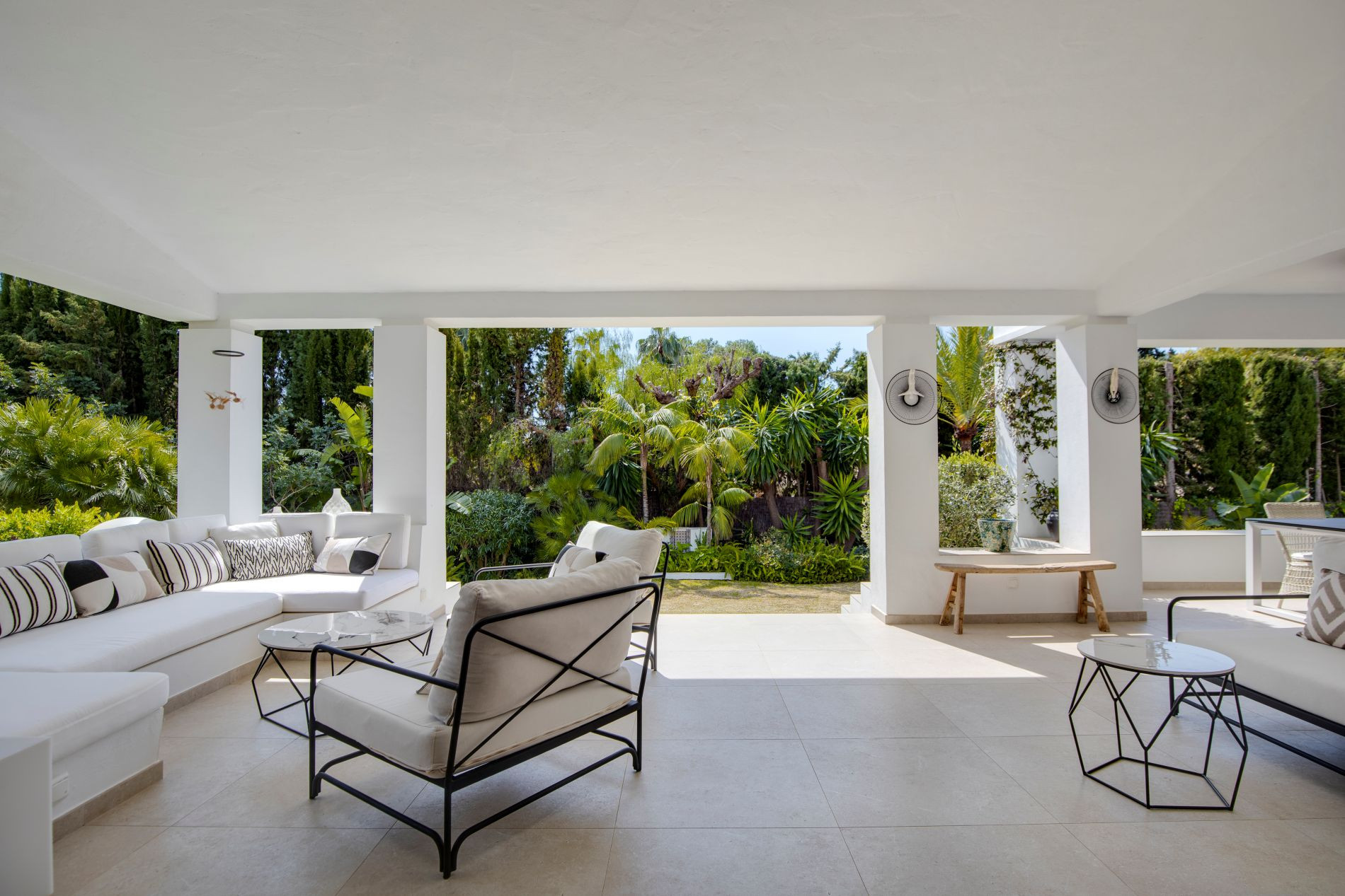  Image of Villa - 5 Bedrooms - 5 Bathrooms for sale in Malaga-Marbella-Spain, Image 7