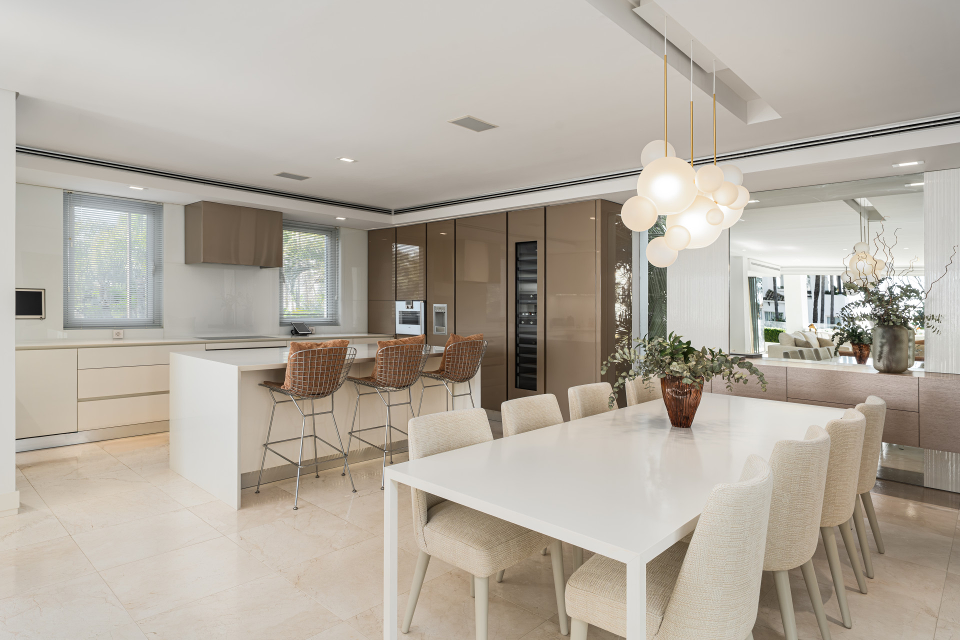  Image of Semi Detached House - 4 Bedrooms - 4 Bathrooms for sale in Malaga-Marbella-Spain, Image 10