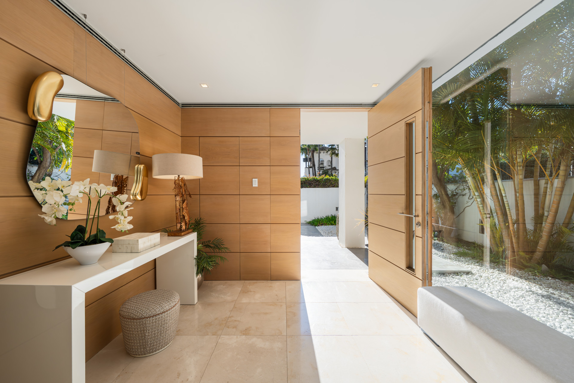  Image of Semi Detached House - 4 Bedrooms - 4 Bathrooms for sale in Malaga-Marbella-Spain, Image 13