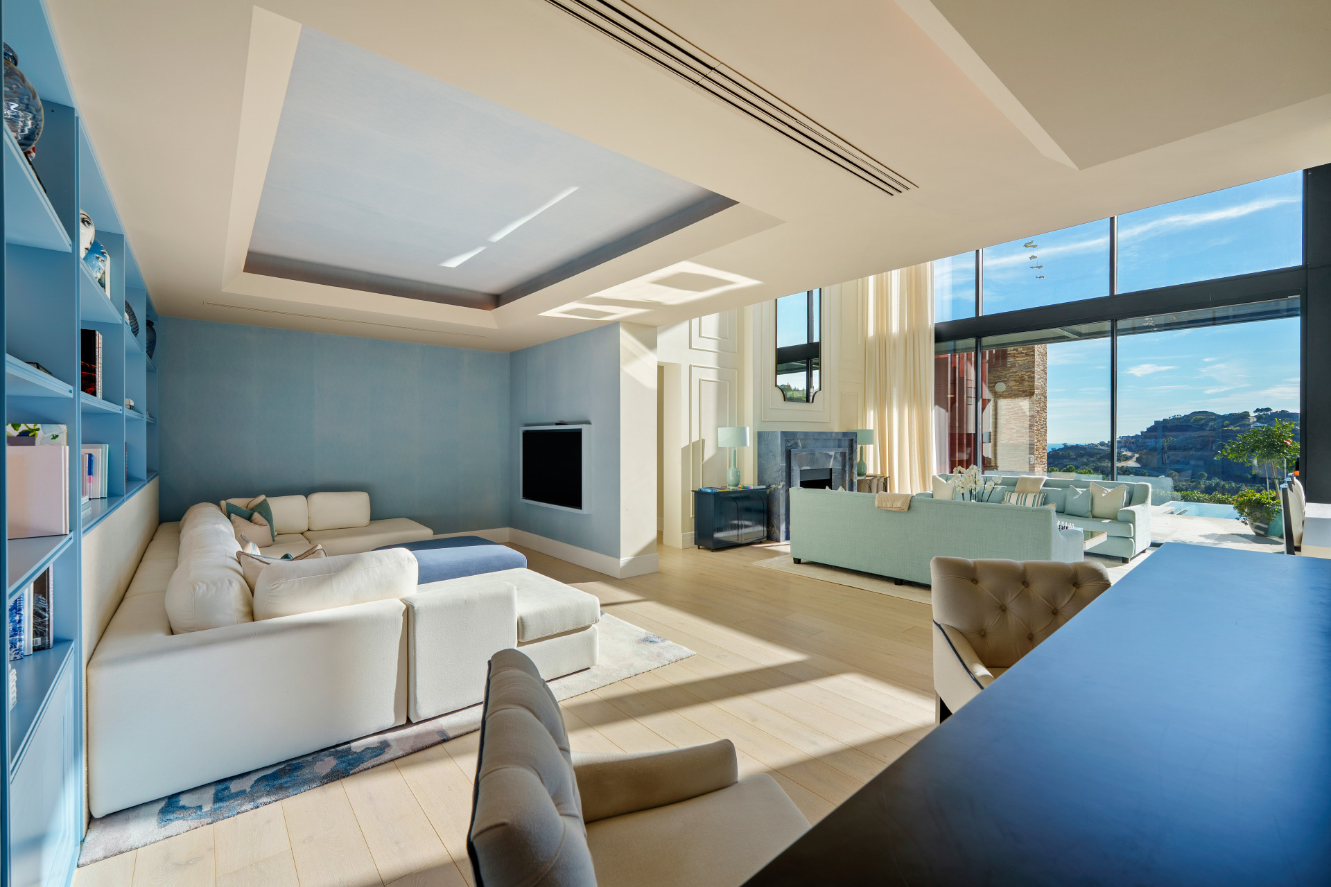  Image of Villa - 5 Bedrooms - 5 Bathrooms for sale in Malaga-Benahavis-Spain, Image 22