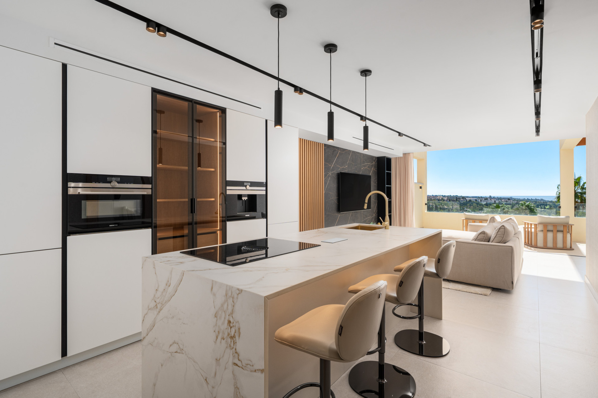 Image of Apartment - 3 Bedrooms - 2 Bathrooms for Sale in Malaga-Marbella-Spain, Image 2