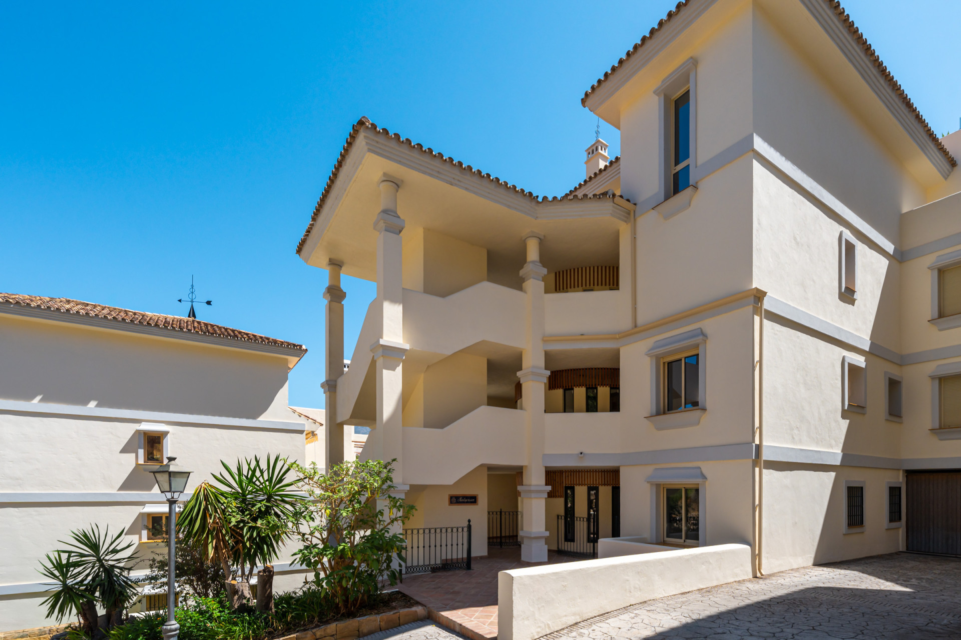  Image of Apartment - 3 Bedrooms - 2 Bathrooms for sale in Malaga-Marbella-Spain, Image 23