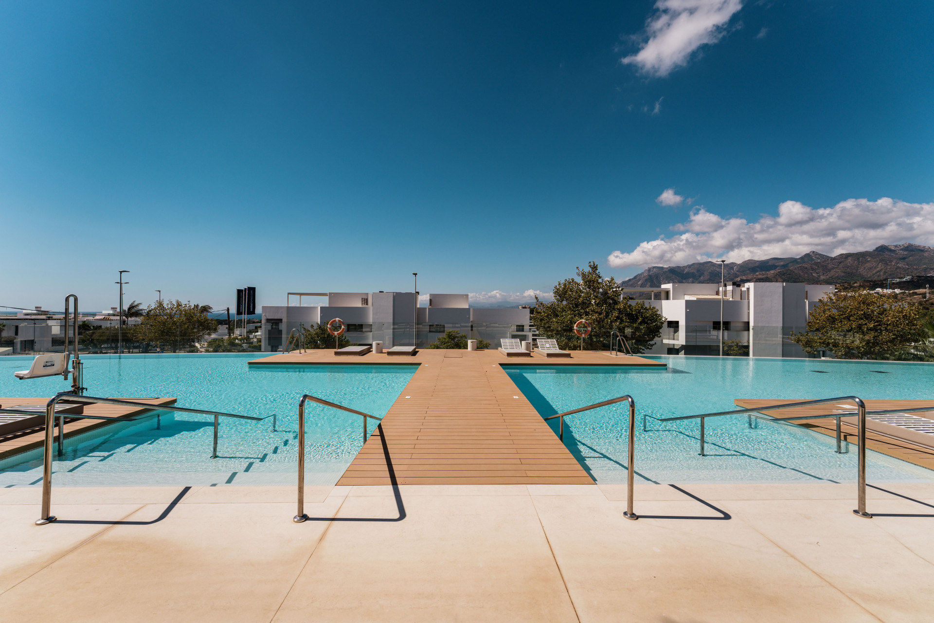  Image of Apartment - 4 Bedrooms - 3 Bathrooms for sale in Malaga-Marbella-Spain, Image 33