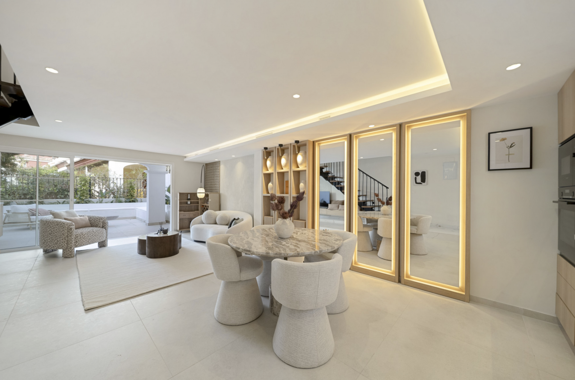  Image of Town House - 3 Bedrooms - 3 Bathrooms for sale in Malaga-Marbella-Spain, Image 7