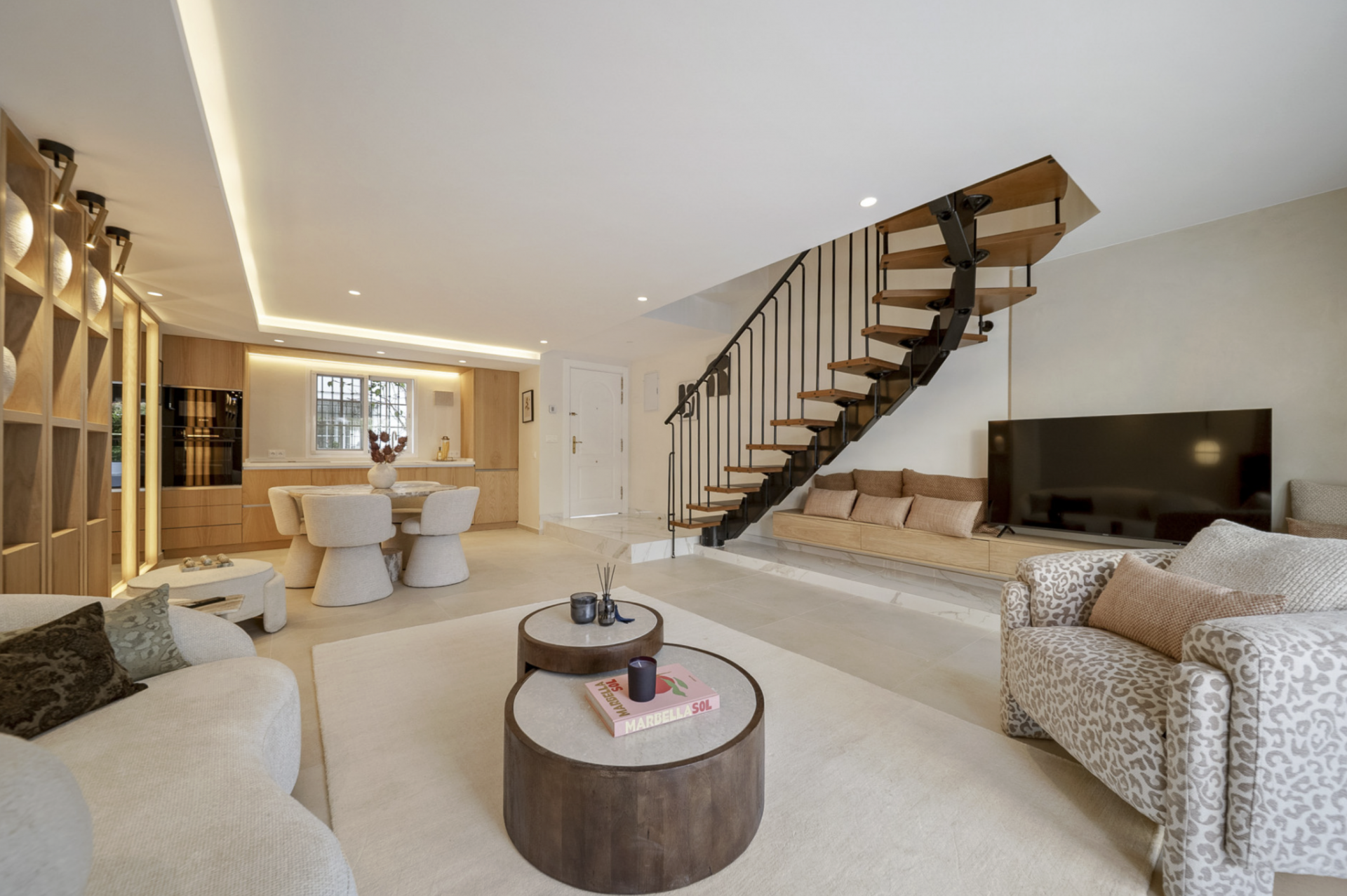 Image of Town House - 3 Bedrooms - 3 Bathrooms for Sale in Malaga-Marbella-Spain, Image 4