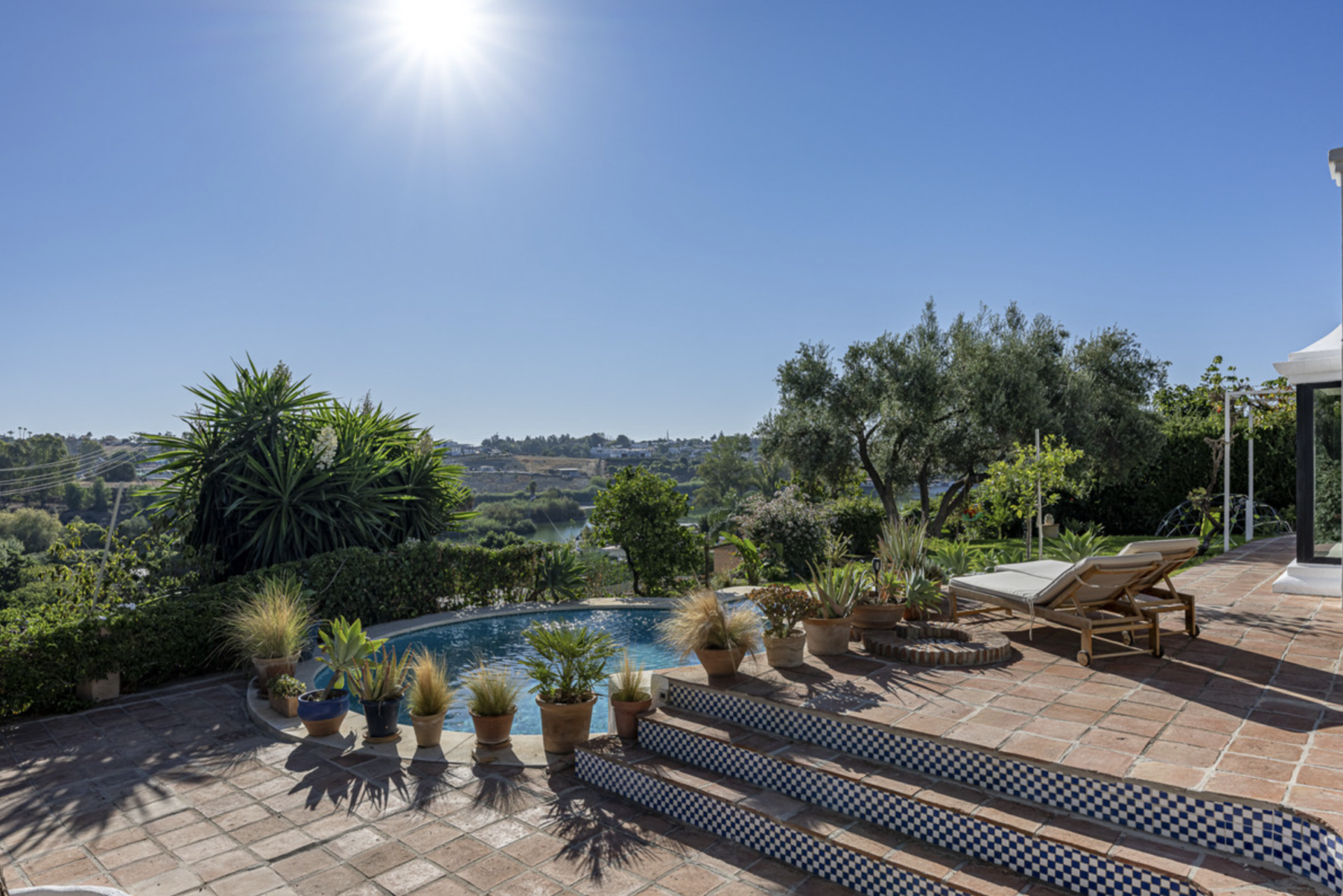 Image of Villa - 3 Bedrooms - 2 Bathrooms for Sale in Malaga-San Pedro de Alcantara-Spain, Image 4