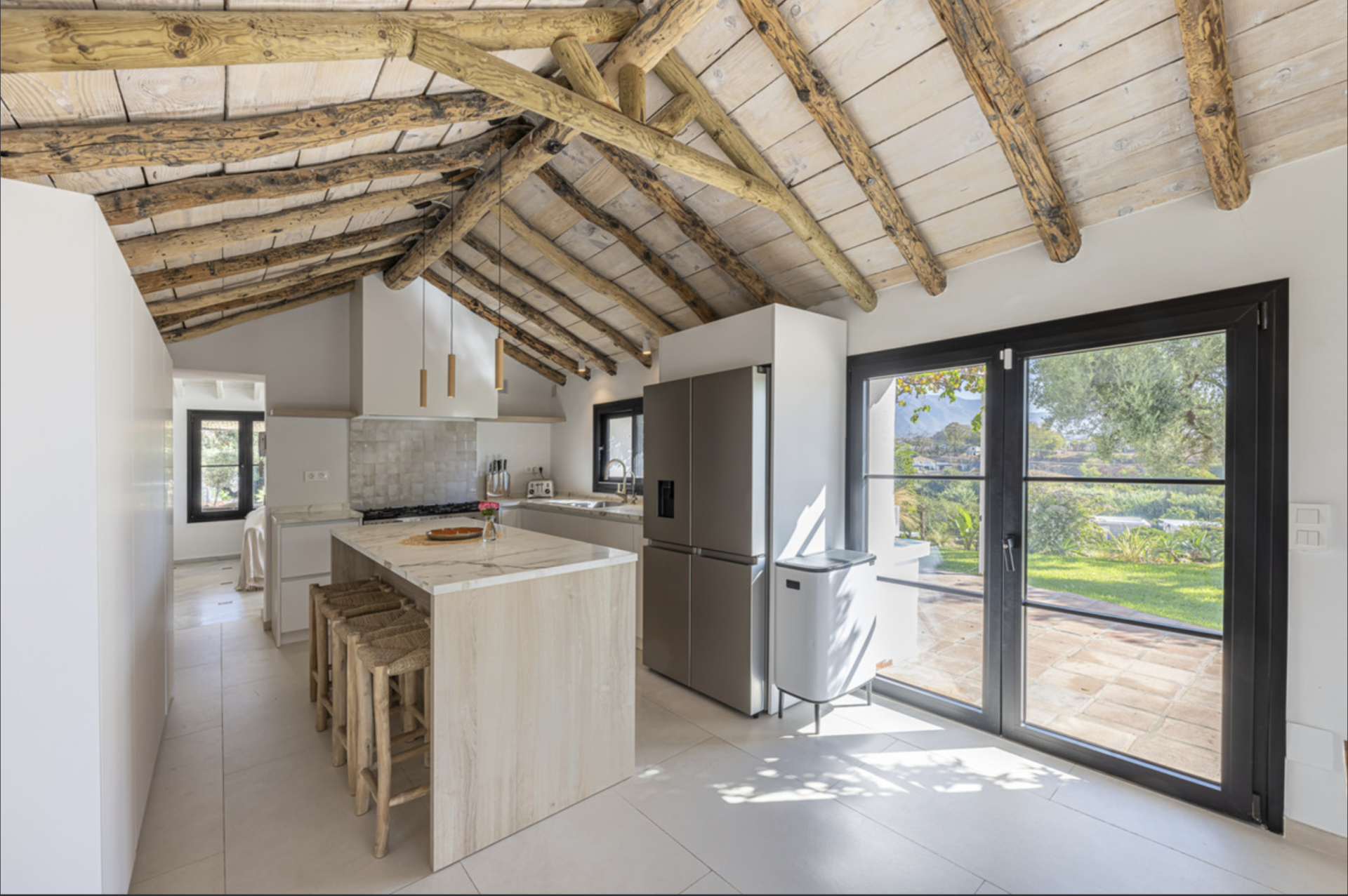 Image of Villa - 3 Bedrooms - 2 Bathrooms for Sale in Malaga-San Pedro de Alcantara-Spain, Image 2