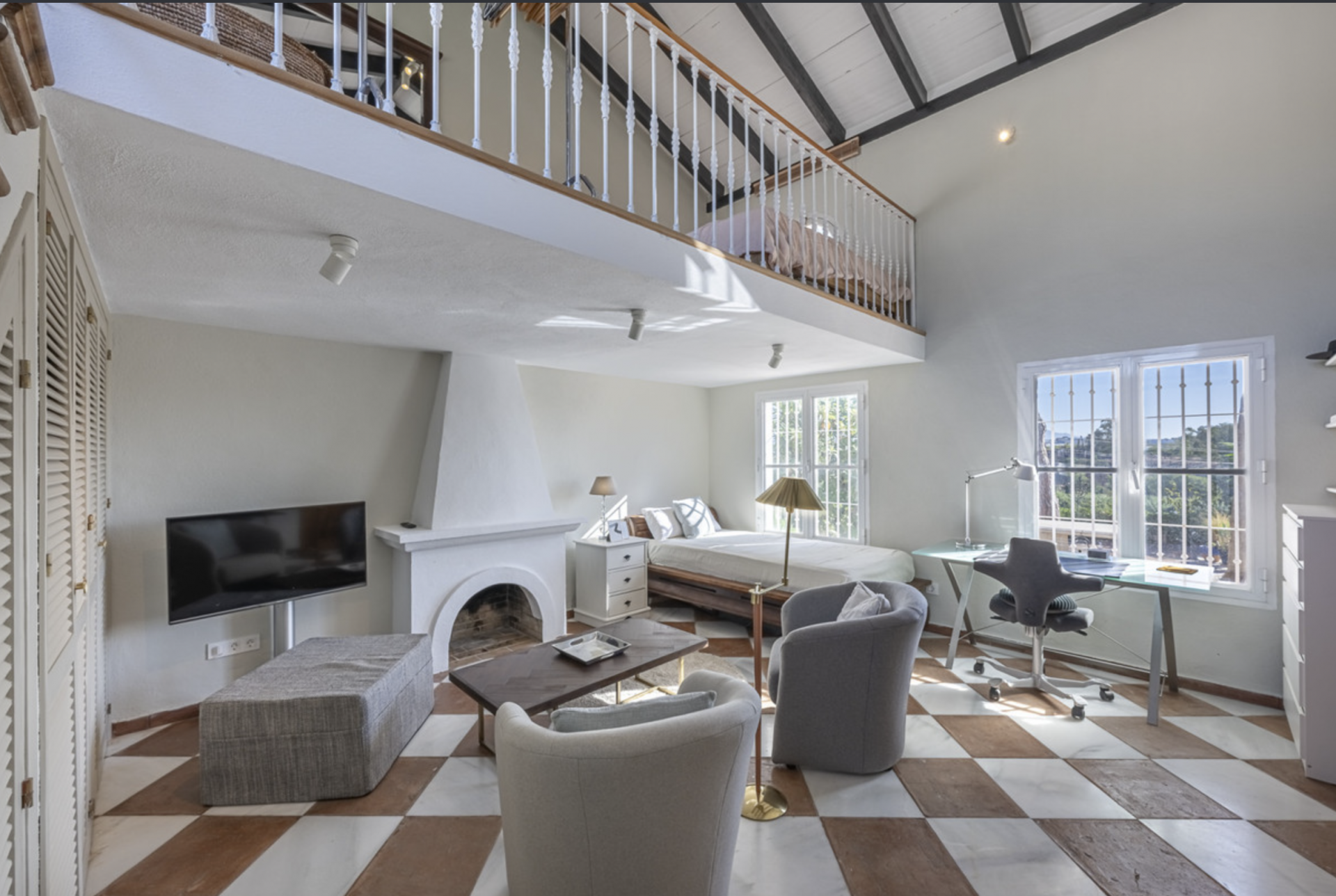  Image of Villa - 3 Bedrooms - 2 Bathrooms for sale in Malaga-San Pedro de Alcantara-Spain, Image 27