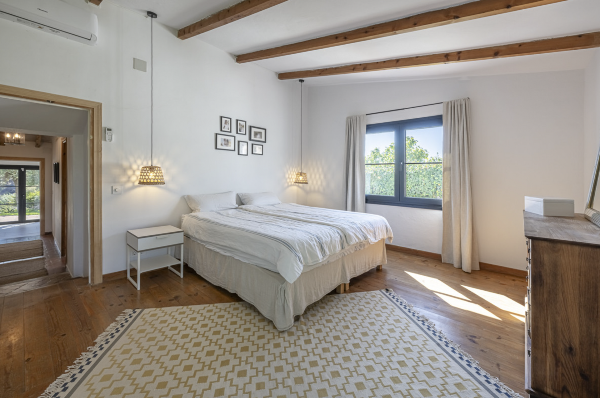  Image of Villa - 3 Bedrooms - 2 Bathrooms for sale in Malaga-San Pedro de Alcantara-Spain, Image 20