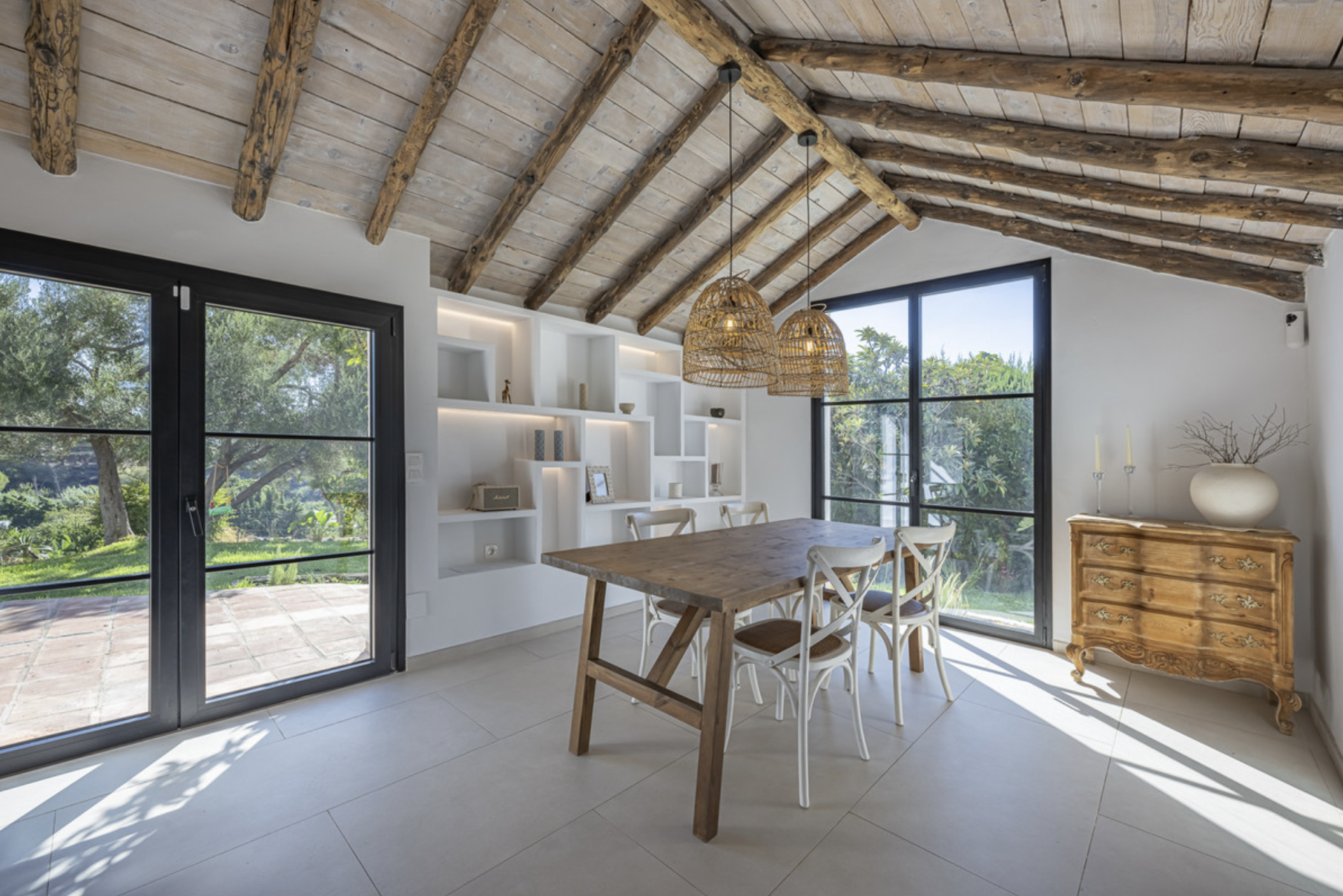  Image of Villa - 3 Bedrooms - 2 Bathrooms for sale in Malaga-San Pedro de Alcantara-Spain, Image 23