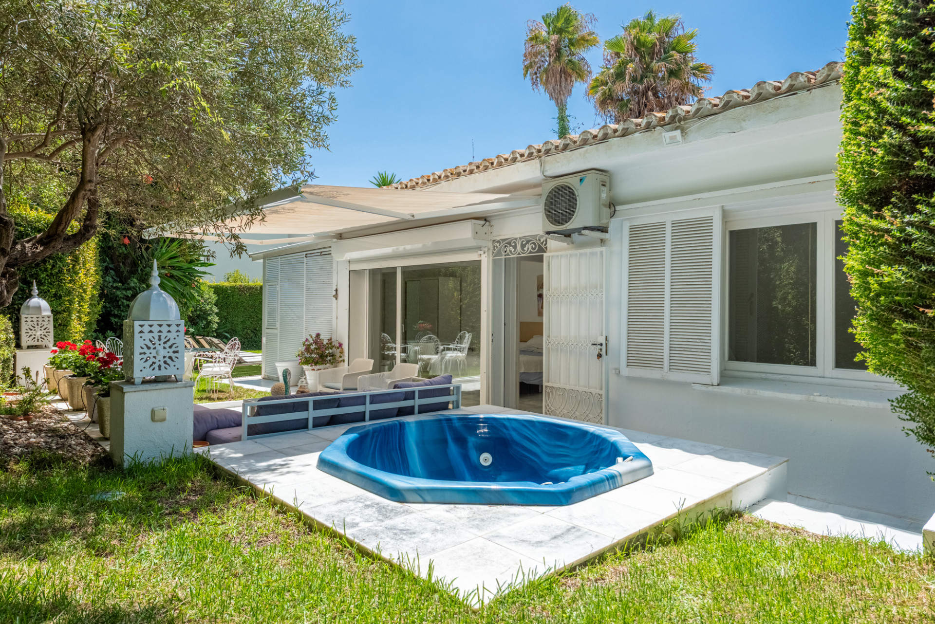 Image of Semi Detached Villa - 7 Bedrooms - 7 Bathrooms for Sale in Malaga-Marbella-Spain, Image 5