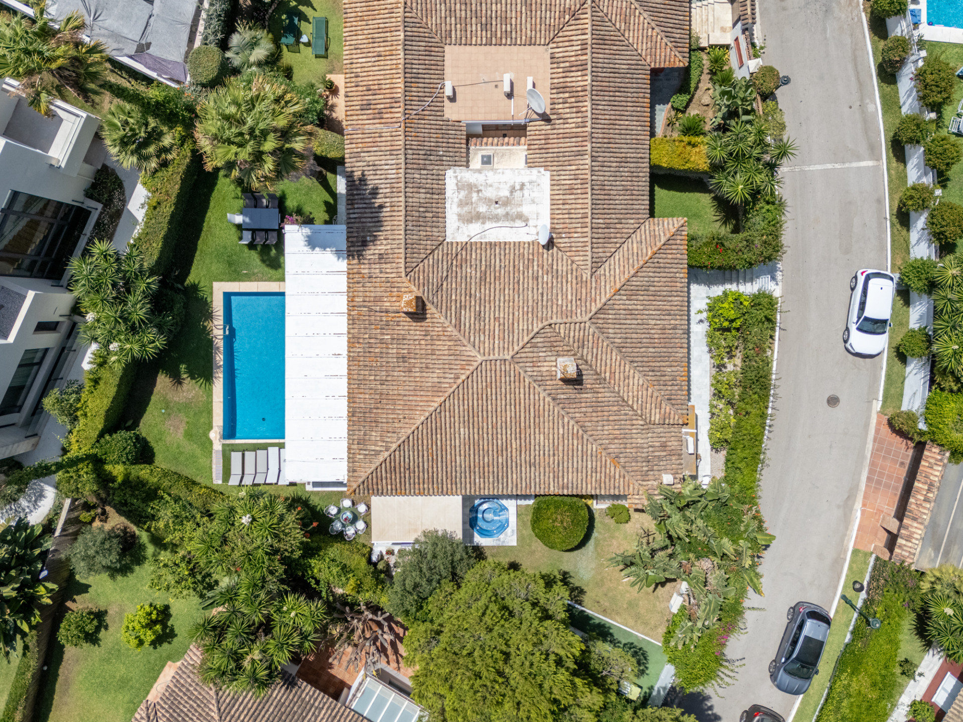 Image of Semi Detached Villa - 7 Bedrooms - 7 Bathrooms for sale in Malaga-Marbella-Spain, Image 22
