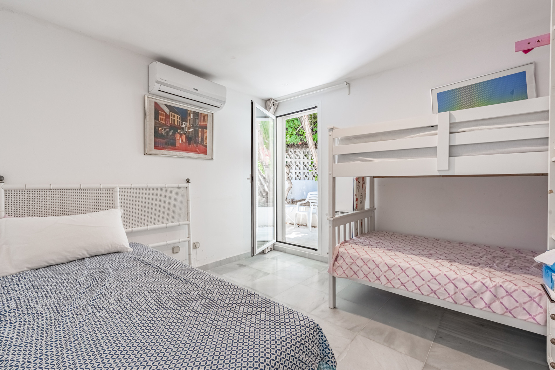  Image of Semi Detached Villa - 7 Bedrooms - 7 Bathrooms for sale in Malaga-Marbella-Spain, Image 17