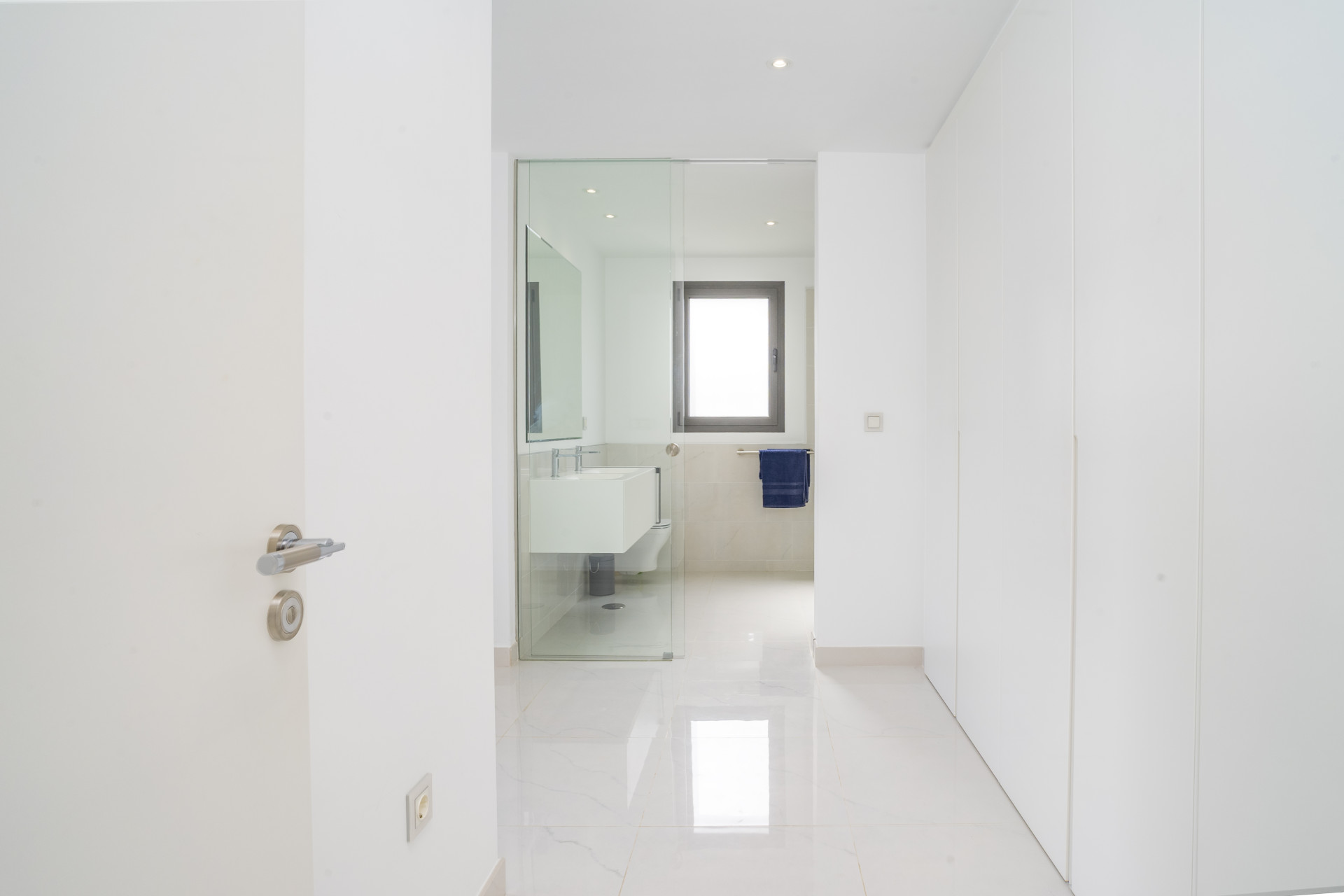 Image of Penthouse - 3 Bedrooms - 2 Bathrooms for sale in Malaga-Estepona-Spain, Image 31