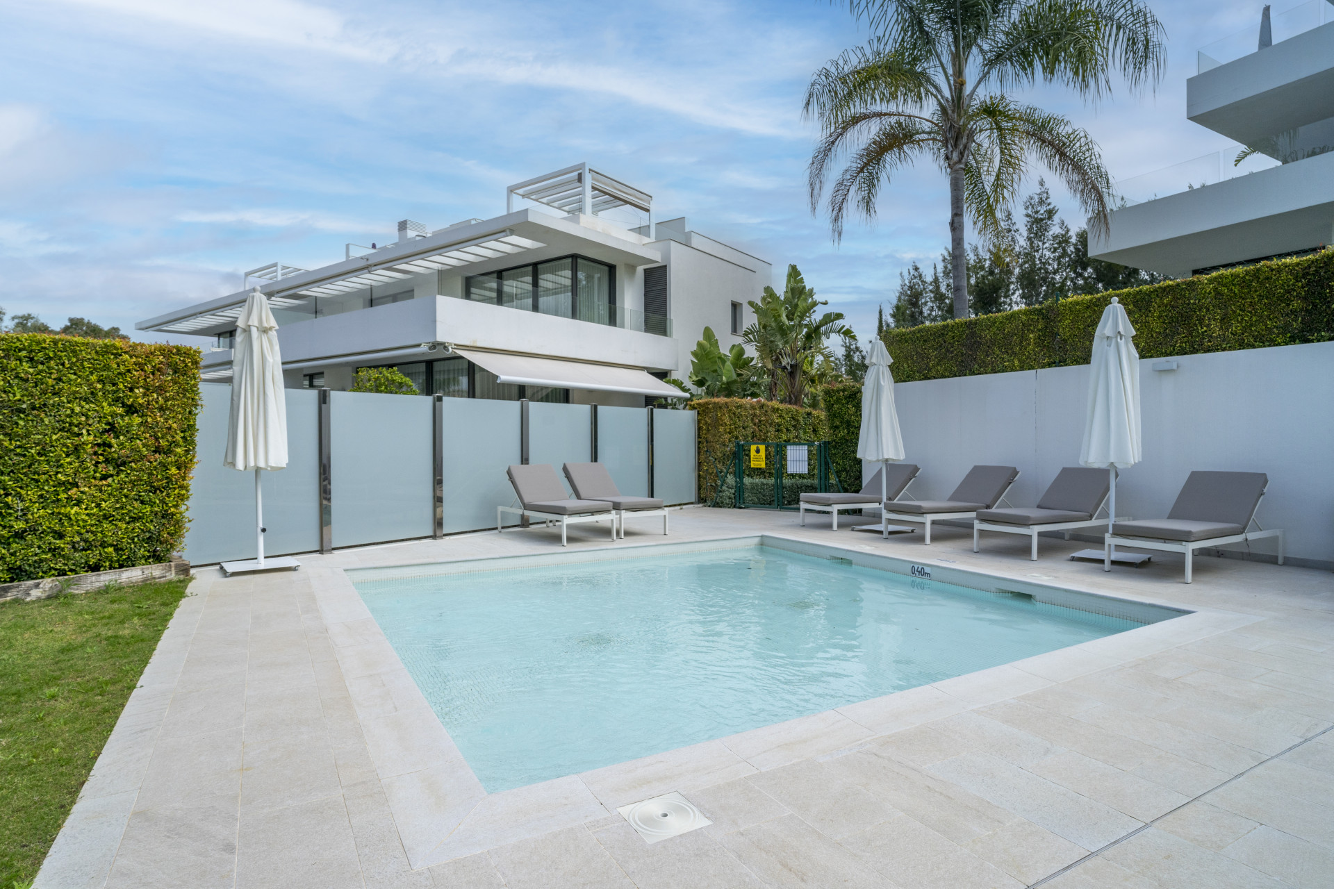  Image of Penthouse - 3 Bedrooms - 2 Bathrooms for sale in Malaga-Estepona-Spain, Image 17