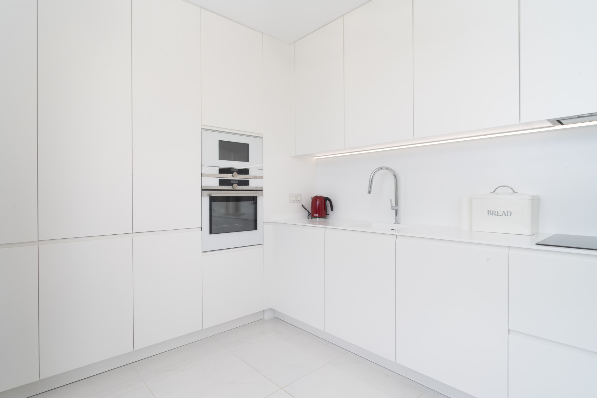  Image of Penthouse - 3 Bedrooms - 2 Bathrooms for sale in Malaga-Estepona-Spain, Image 39