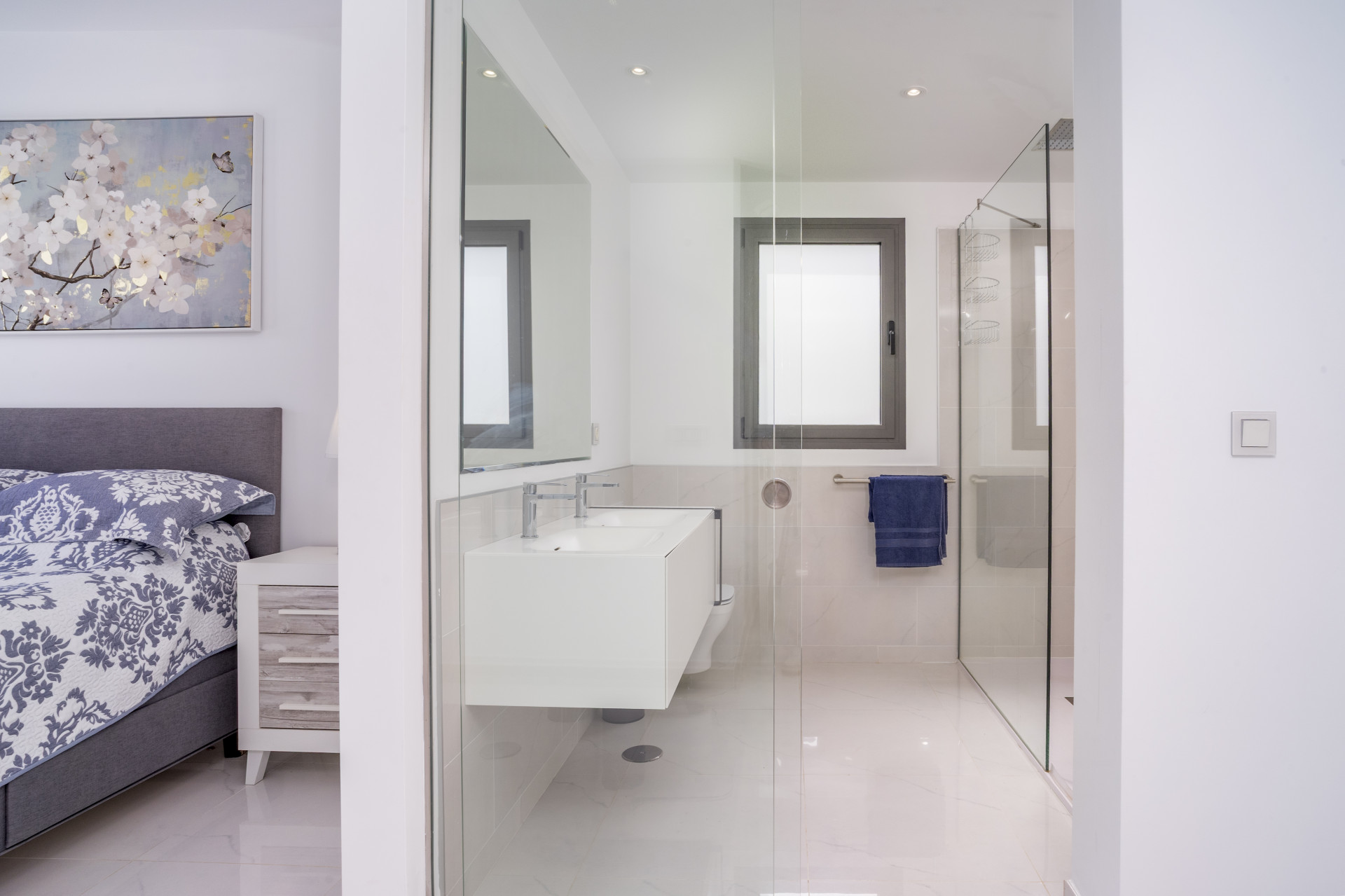  Image of Penthouse - 3 Bedrooms - 2 Bathrooms for sale in Malaga-Estepona-Spain, Image 32