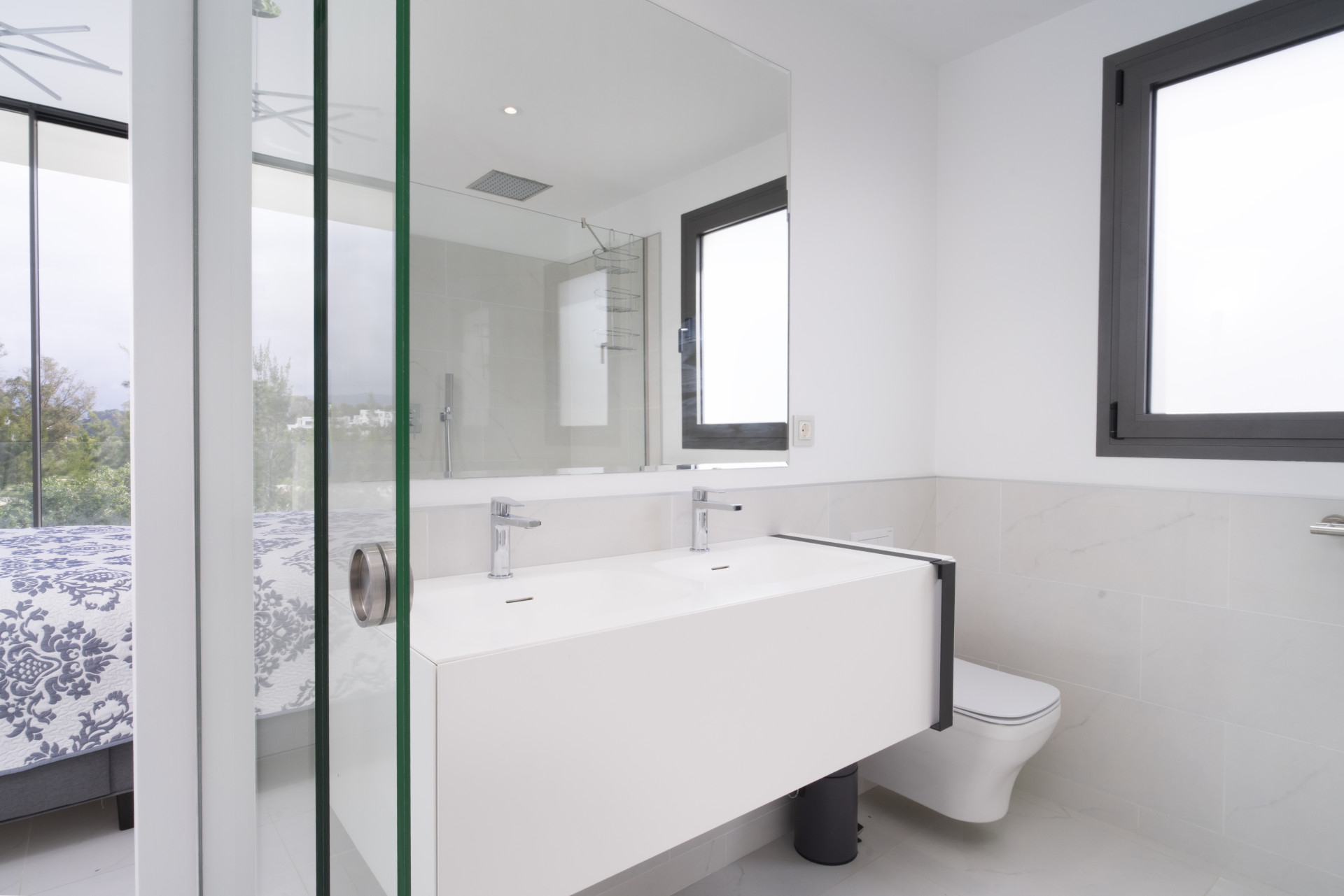  Image of Penthouse - 3 Bedrooms - 2 Bathrooms for sale in Malaga-Estepona-Spain, Image 34