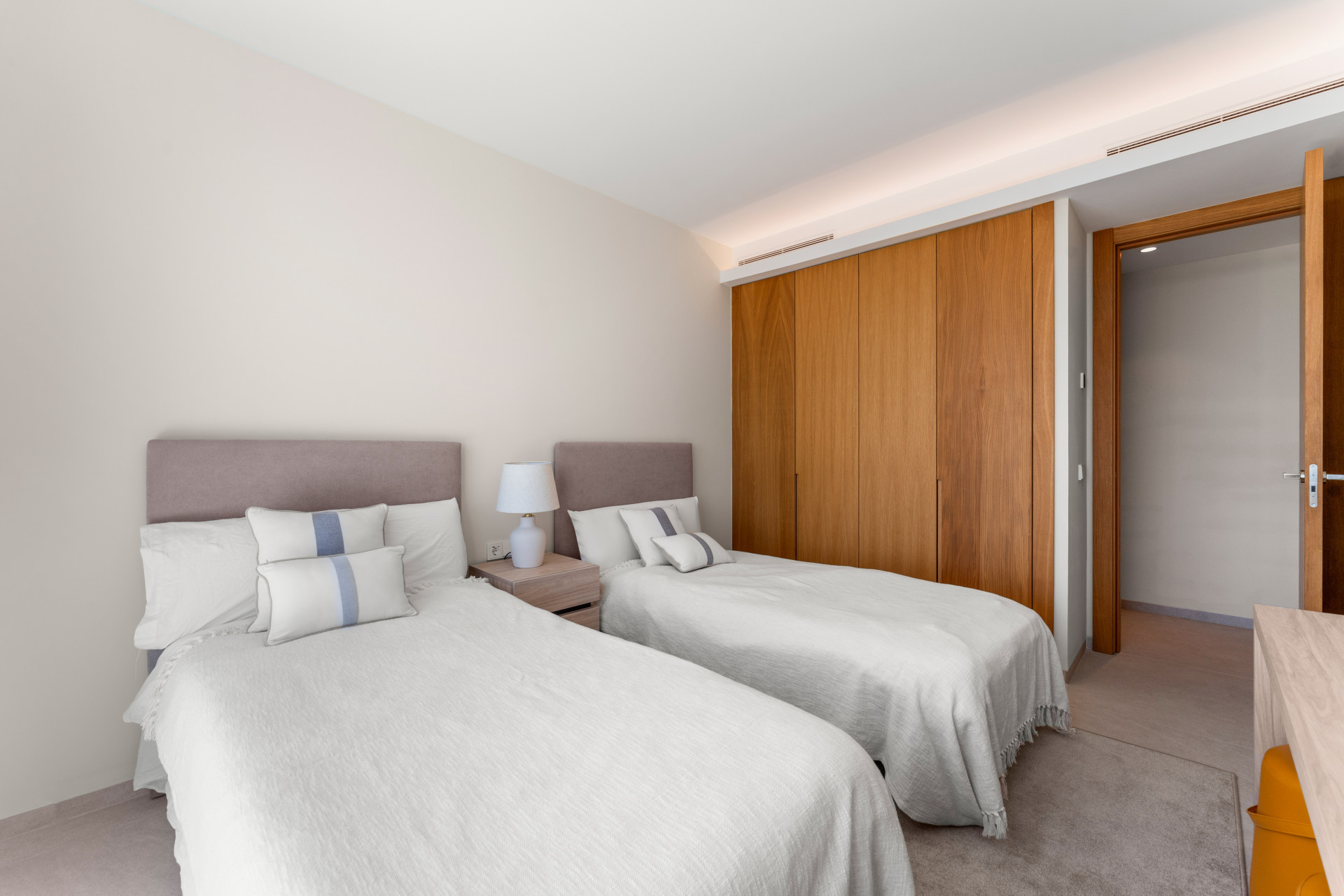  Image of Duplex Penthouse - 3 Bedrooms - 2 Bathrooms for sale in Malaga-Benahavis-Spain, Image 25