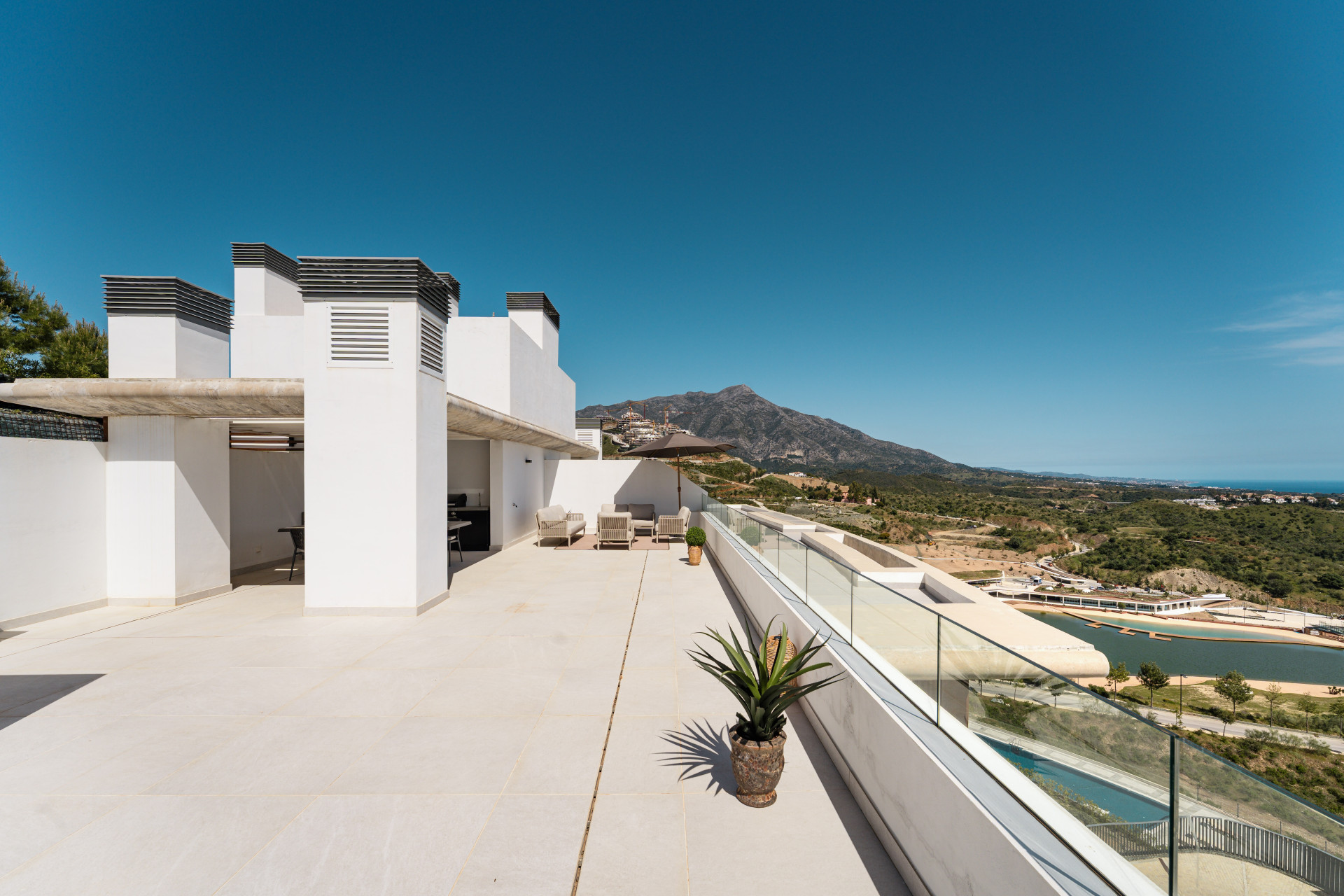  Image of Duplex Penthouse - 3 Bedrooms - 2 Bathrooms for sale in Malaga-Benahavis-Spain, Image 37