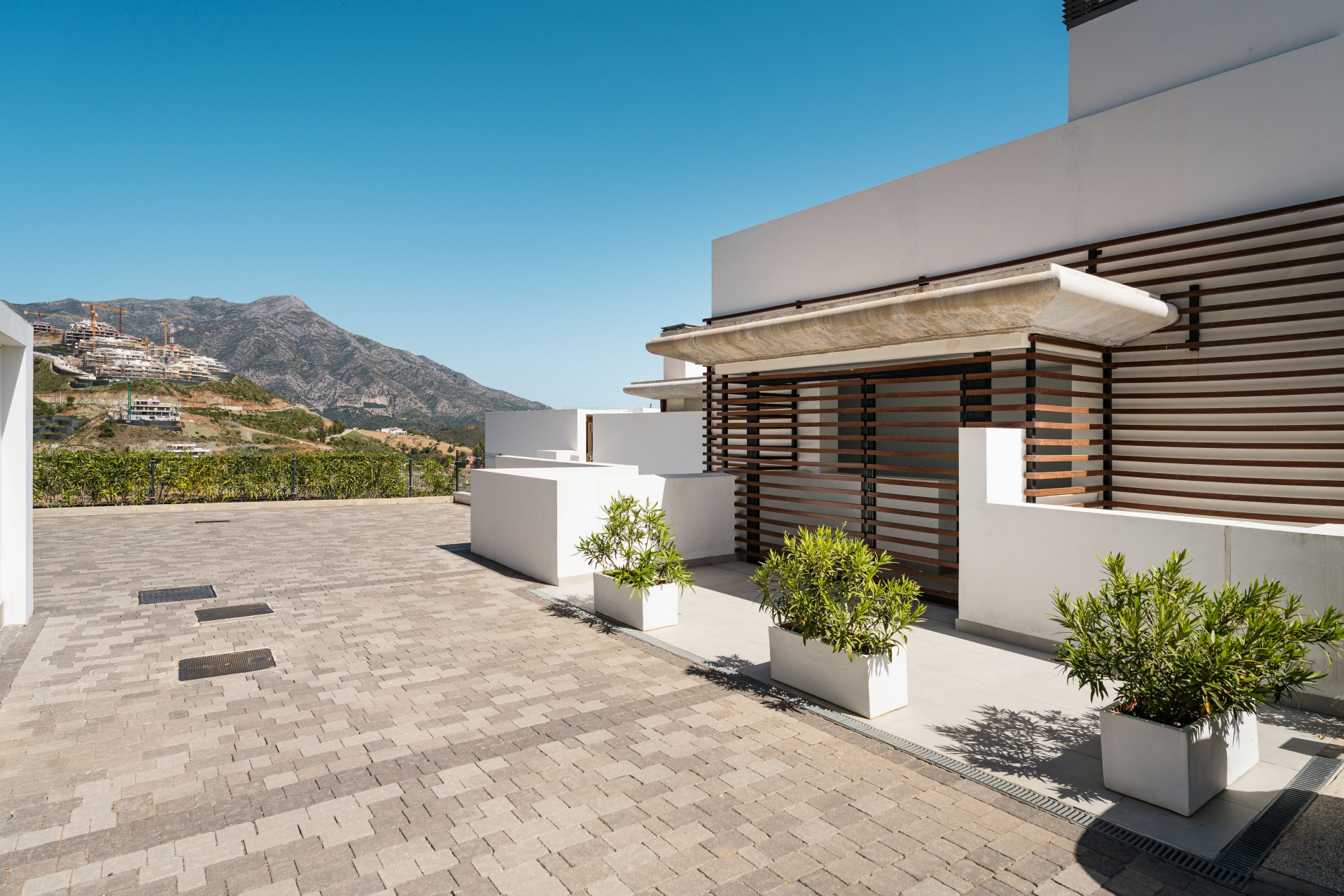  Image of Duplex Penthouse - 3 Bedrooms - 2 Bathrooms for sale in Malaga-Benahavis-Spain, Image 42