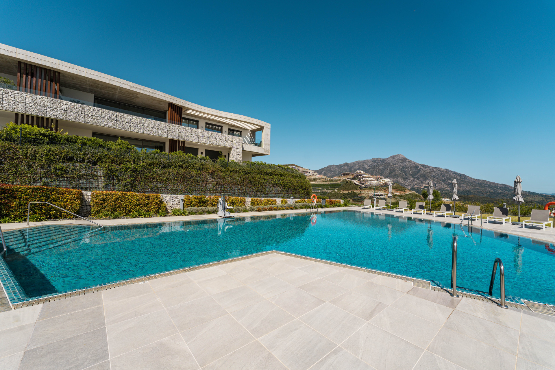  Image of Duplex Penthouse - 3 Bedrooms - 2 Bathrooms for sale in Malaga-Benahavis-Spain, Image 39