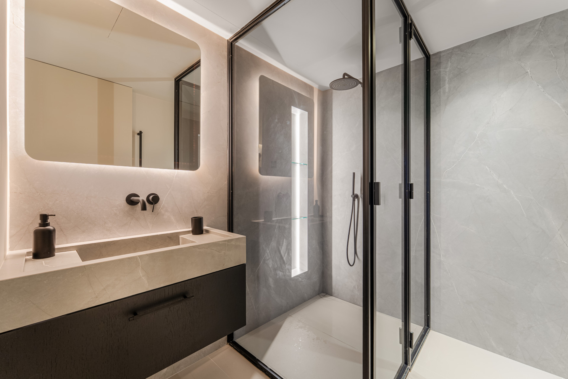  Image of Duplex Penthouse - 4 Bedrooms - 4 Bathrooms for sale in Malaga-Benahavis-Spain, Image 20