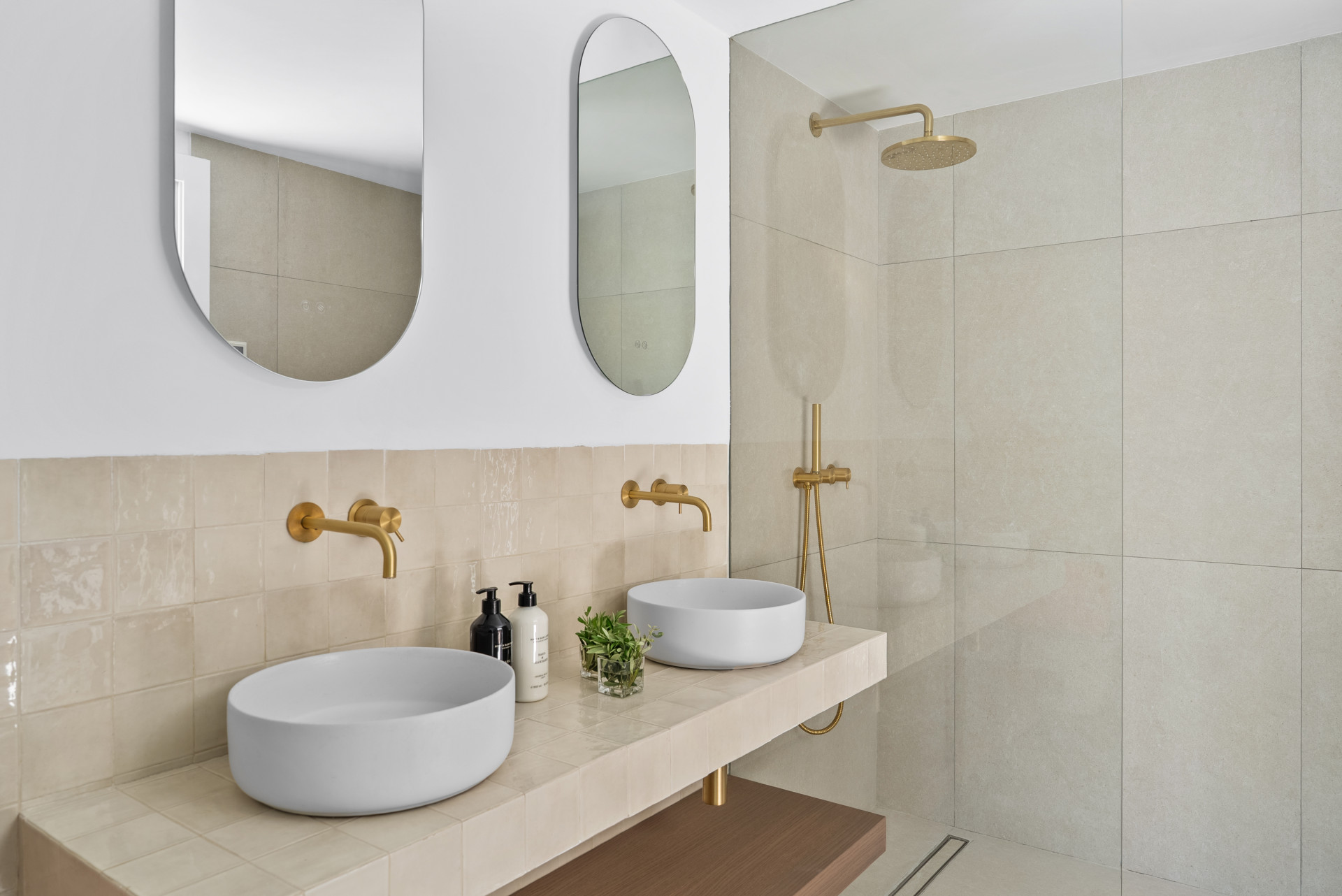  Image of Town House - 3 Bedrooms - 3 Bathrooms for sale in Malaga-Marbella-Spain, Image 13