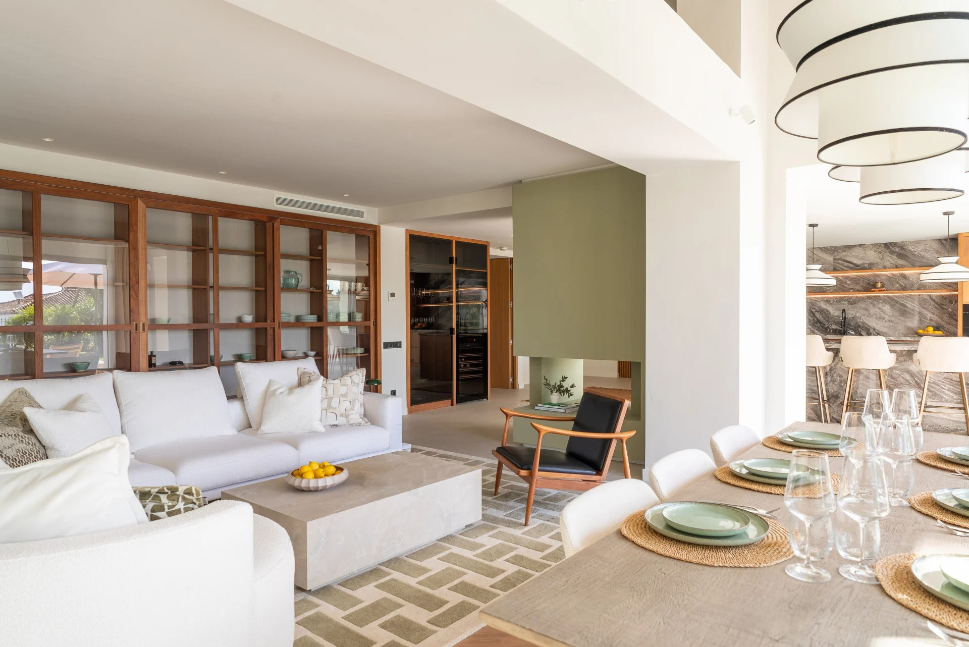  Image of Villa - 4 Bedrooms - 4 Bathrooms for sale in Malaga-Marbella-Spain, Image 8
