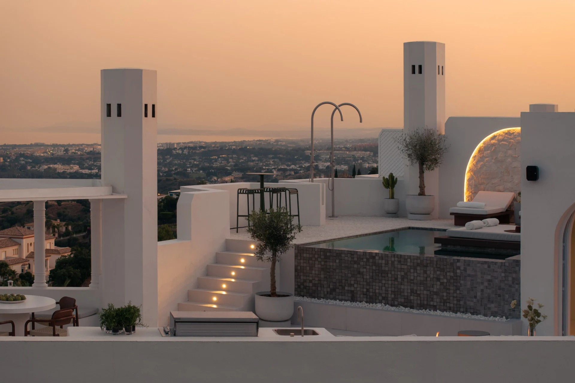  Image of Penthouse - 3 Bedrooms - 3 Bathrooms for sale in Malaga-Marbella-Spain, Image 17