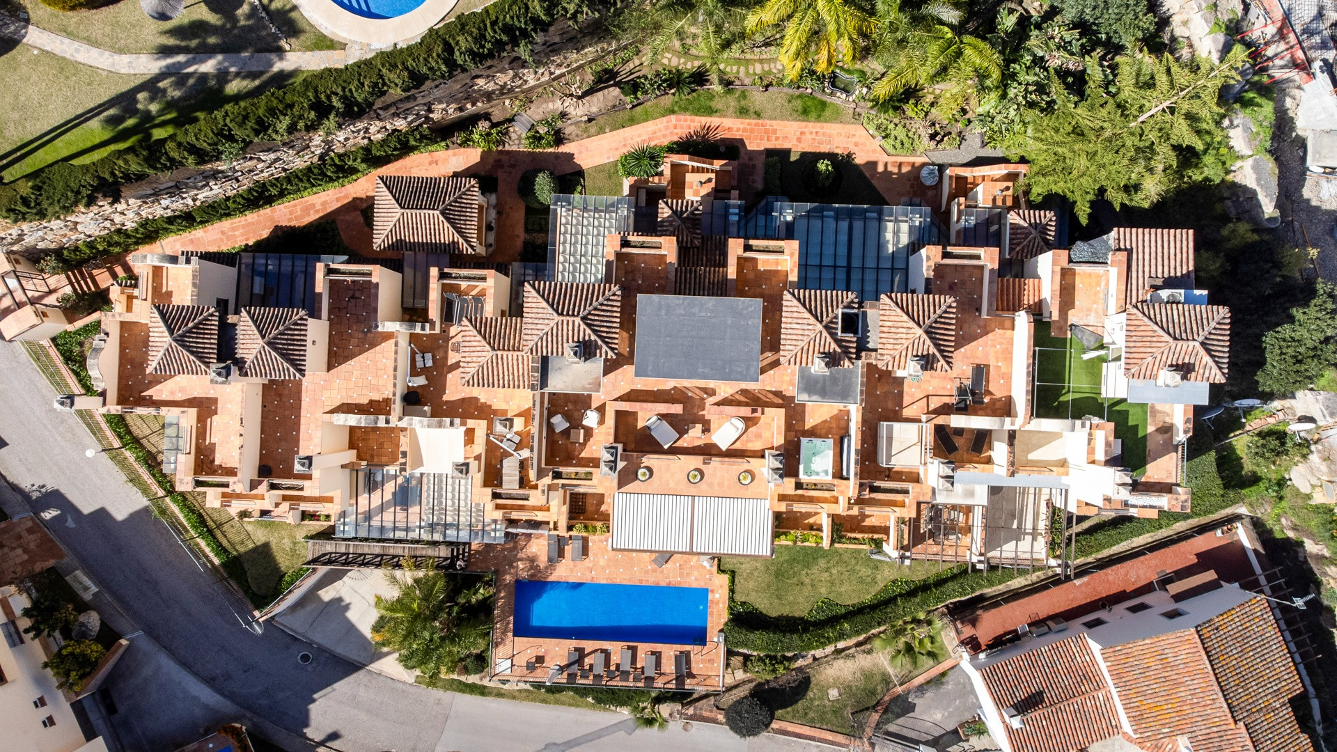  Image of Duplex Penthouse - 4 Bedrooms - 3 Bathrooms for sale in Malaga-Benahavis-Spain, Image 50