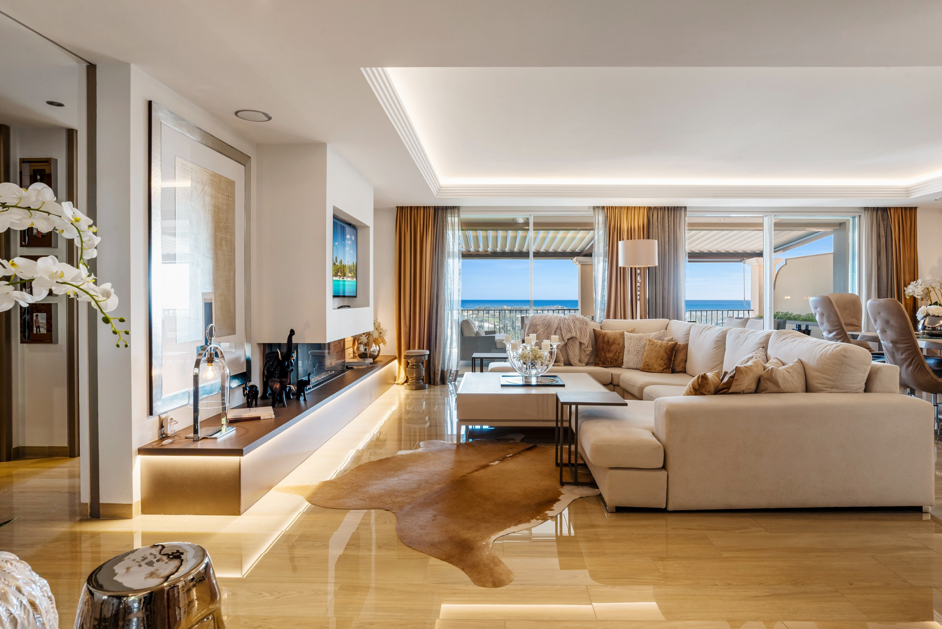  Image of Duplex Penthouse - 4 Bedrooms - 3 Bathrooms for sale in Malaga-Benahavis-Spain, Image 12